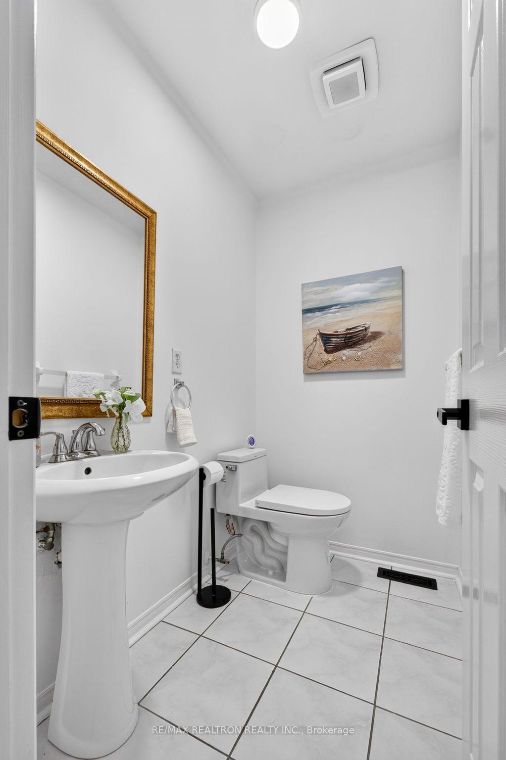 Photo 17 of 47 Kruger Road, Markham, Middlefield — HOMEH