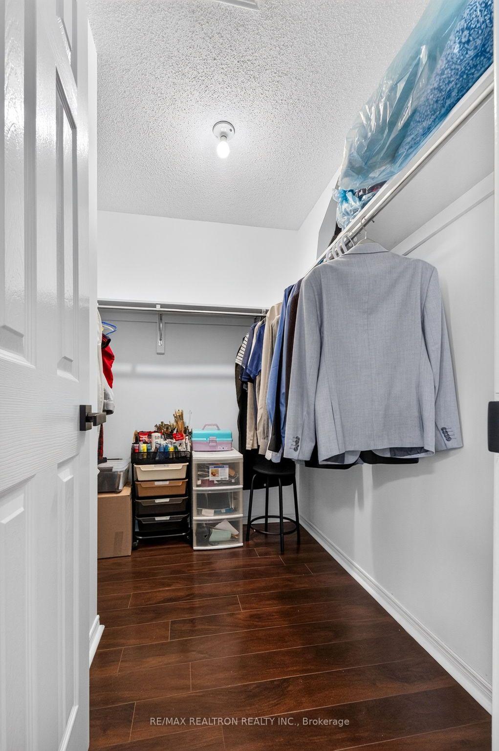 Photo 25 of 47 Kruger Road, Markham, Middlefield — HOMEH