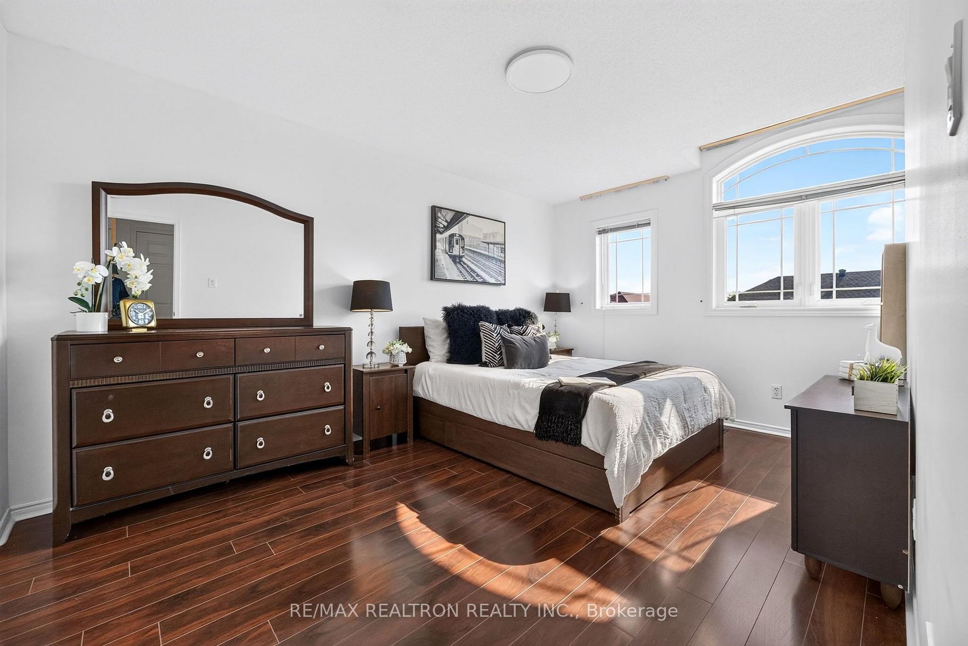 Photo 26 of 47 Kruger Road, Markham, Middlefield — HOMEH