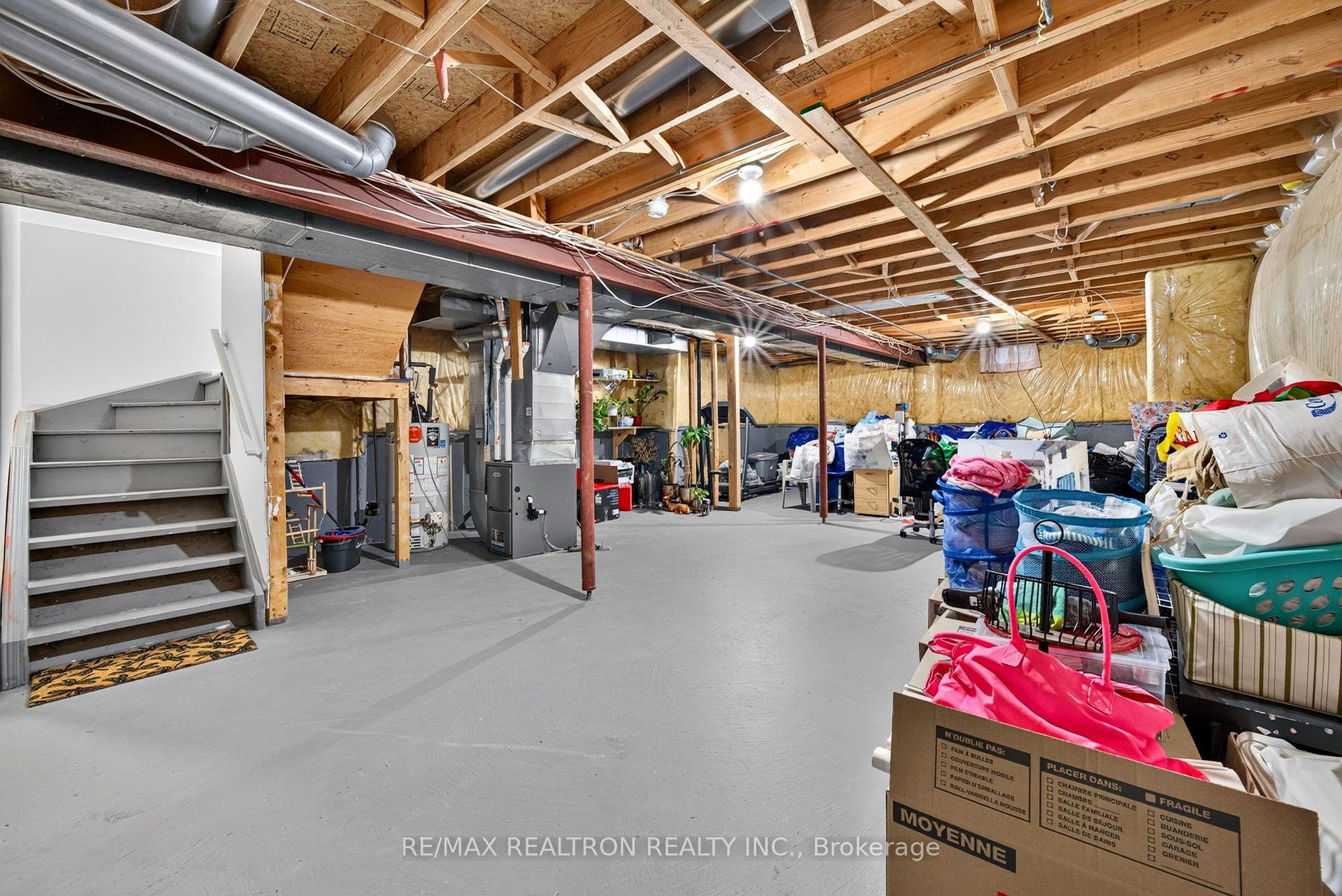 Photo 31 of 47 Kruger Road, Markham, Middlefield — HOMEH