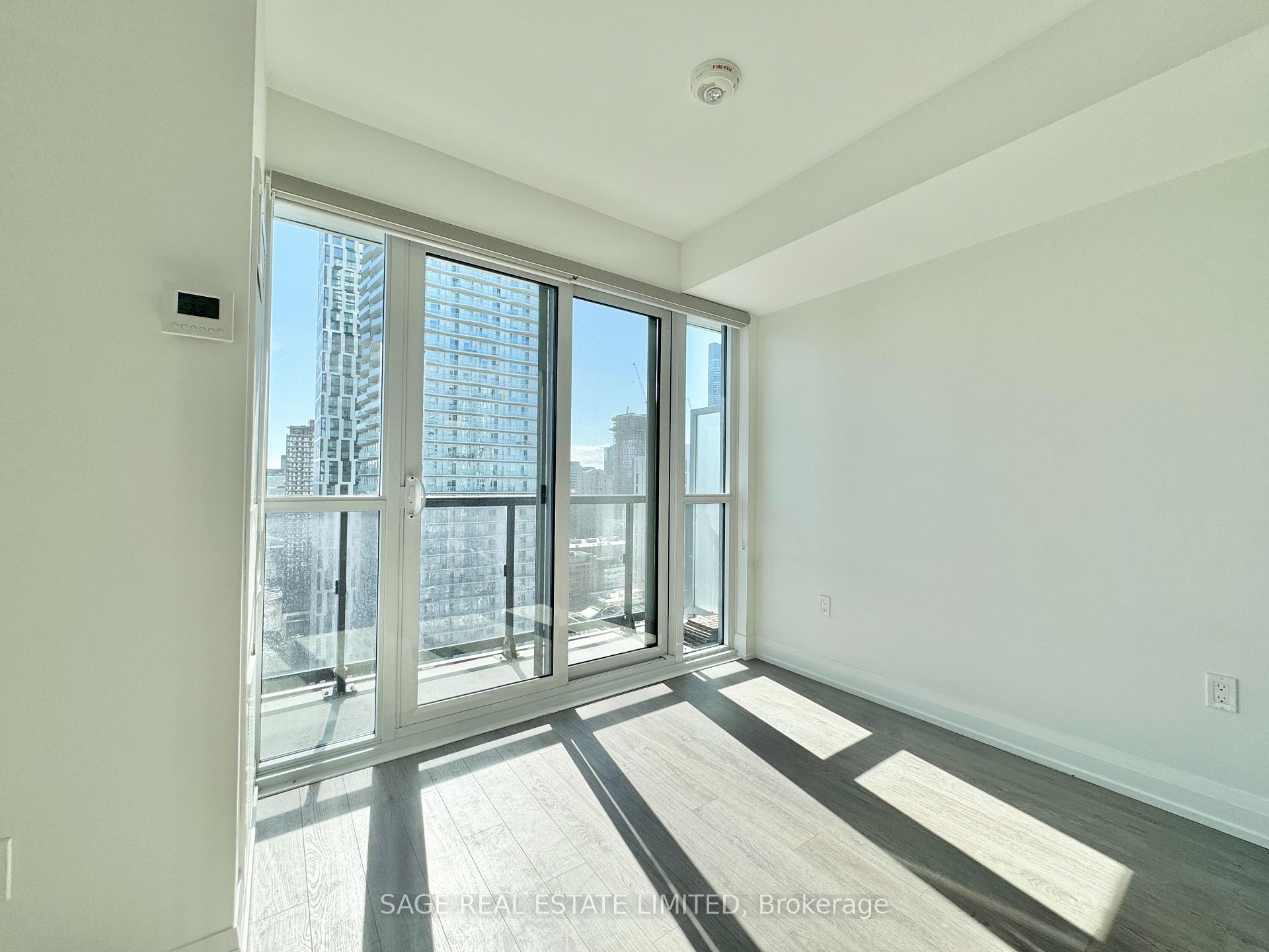 Photo 7 of Unit 3206, 77 Mutual Street, Toronto, Church-Yonge Corridor — HOMEH