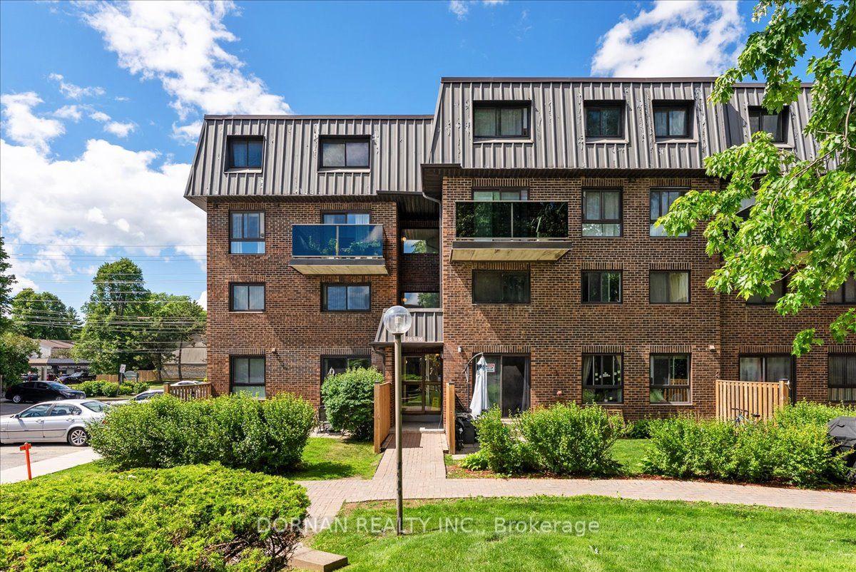 Photo 2 of Unit 86, 53 Taunton Road E, Oshawa, Centennial — HOMEH