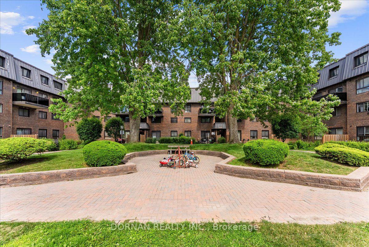 Photo 7 of Unit 86, 53 Taunton Road E, Oshawa, Centennial — HOMEH