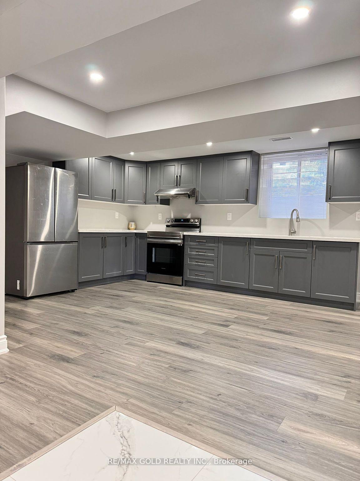 Photo 4 of 4 Gollop Crescent, Halton Hills, Georgetown — HOMEH