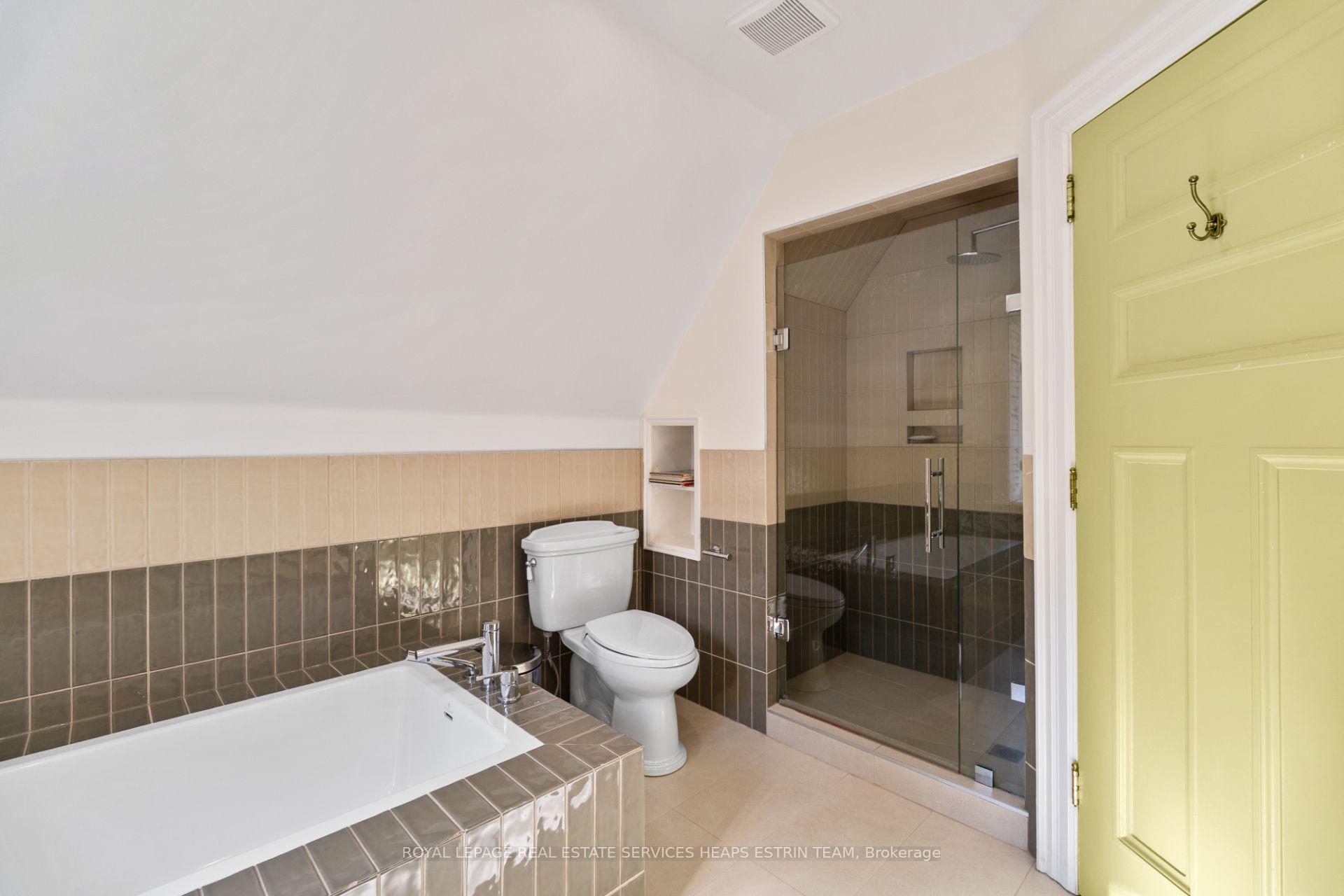 Photo 34 of 65 Highland Avenue, Toronto, Rosedale-Moore Park — HOMEH