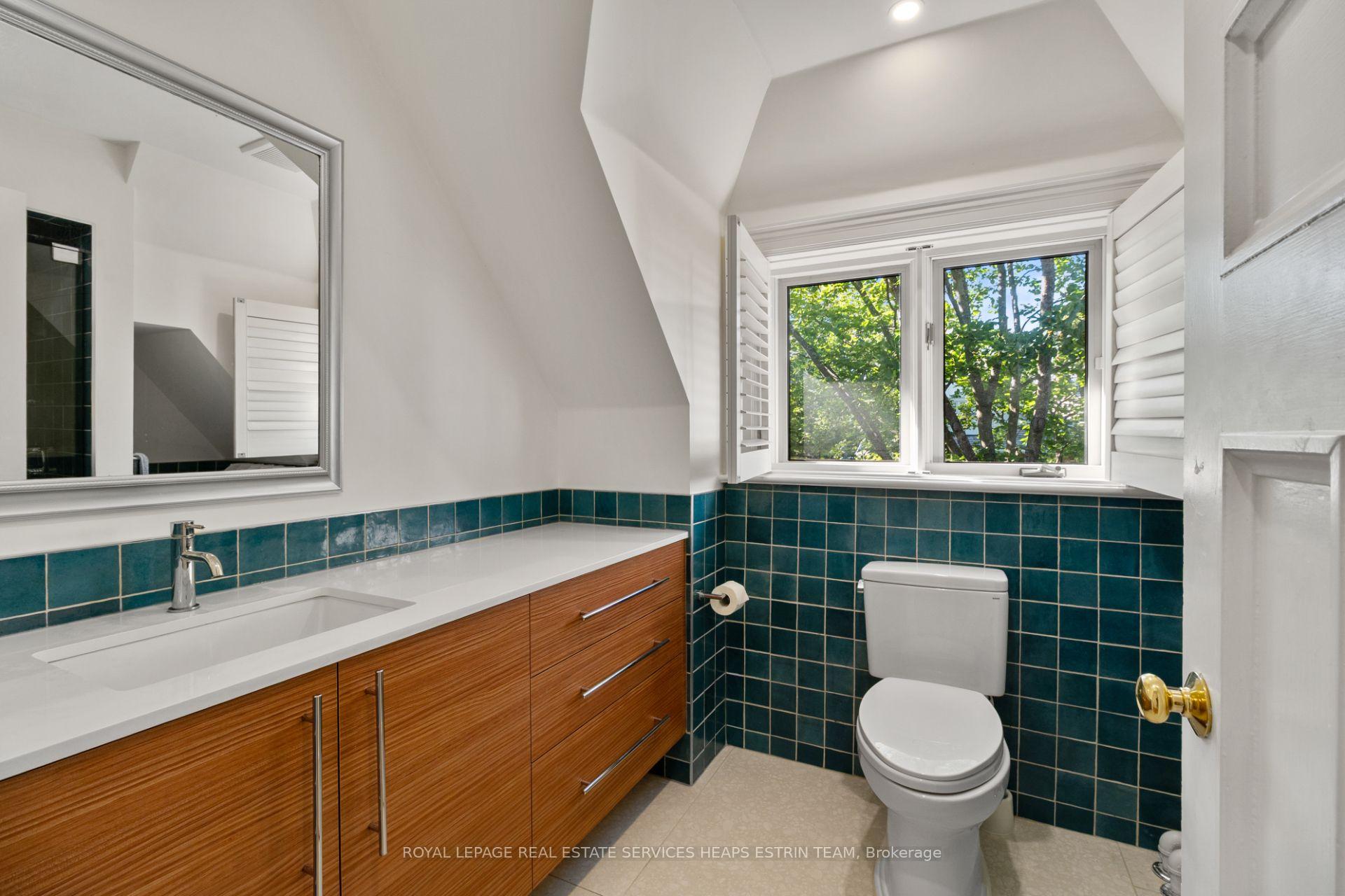 Photo 37 of 65 Highland Avenue, Toronto, Rosedale-Moore Park — HOMEH