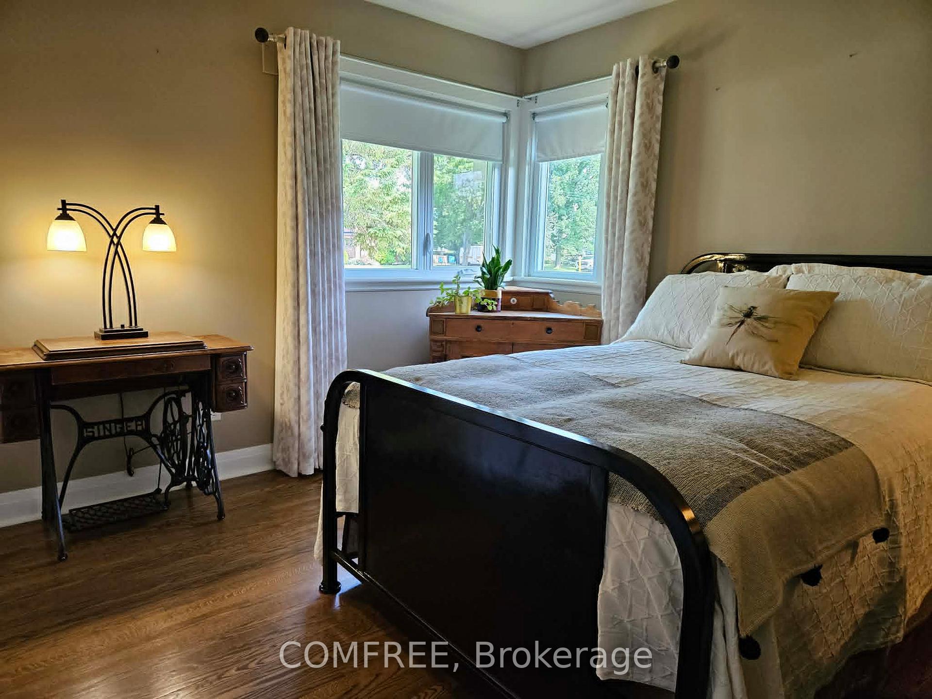 Photo 12 of 470 Fraser Street, Pembroke, Pembroke — HOMEH