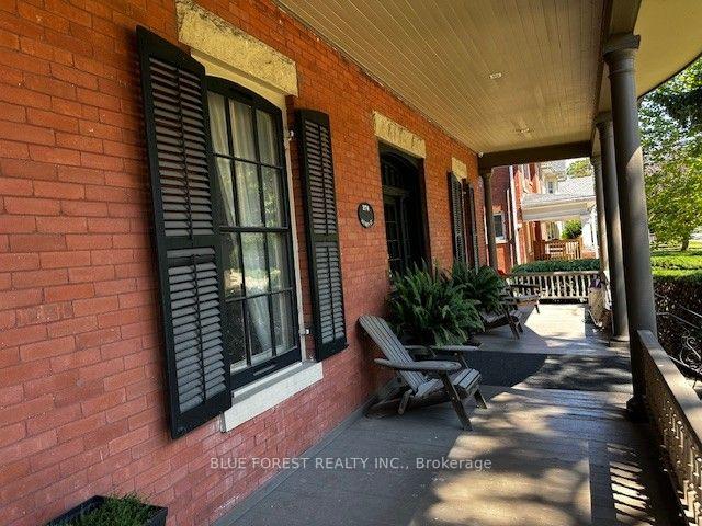 Photo 11 of 274 Huron Street, London, East B — HOMEH