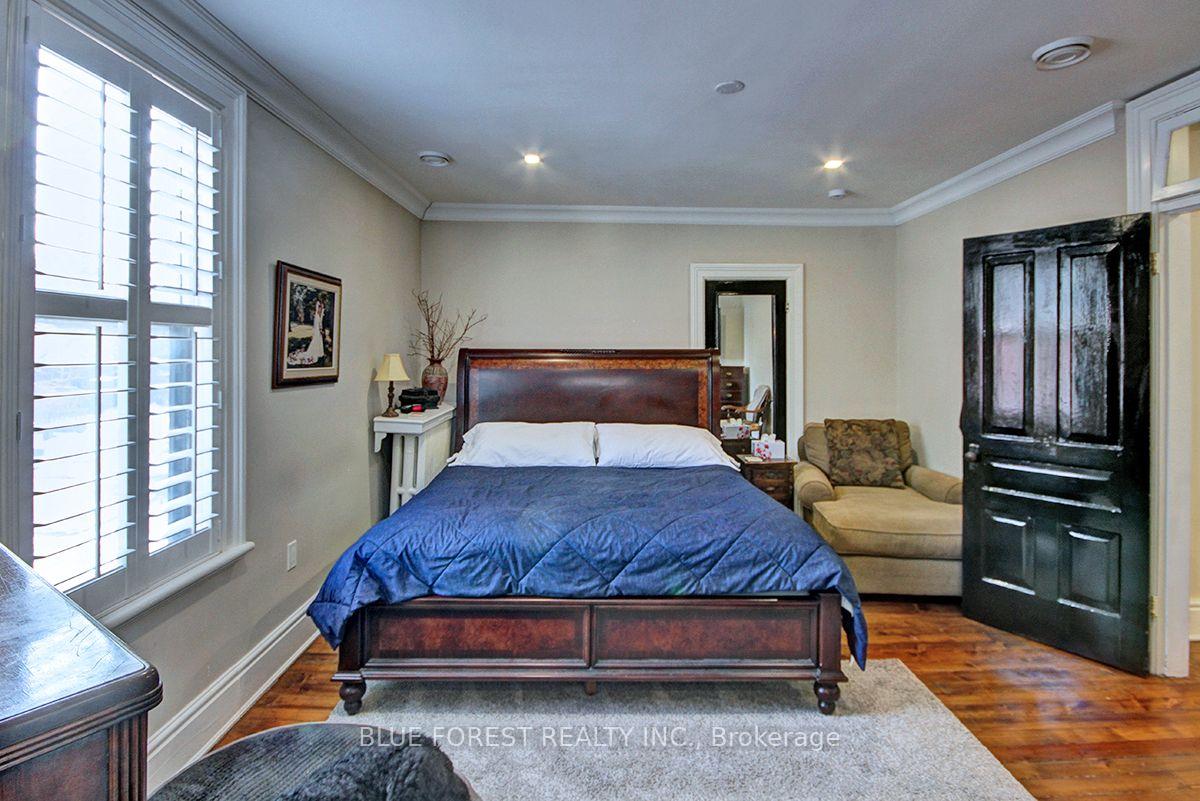 Photo 33 of 274 Huron Street, London, East B — HOMEH