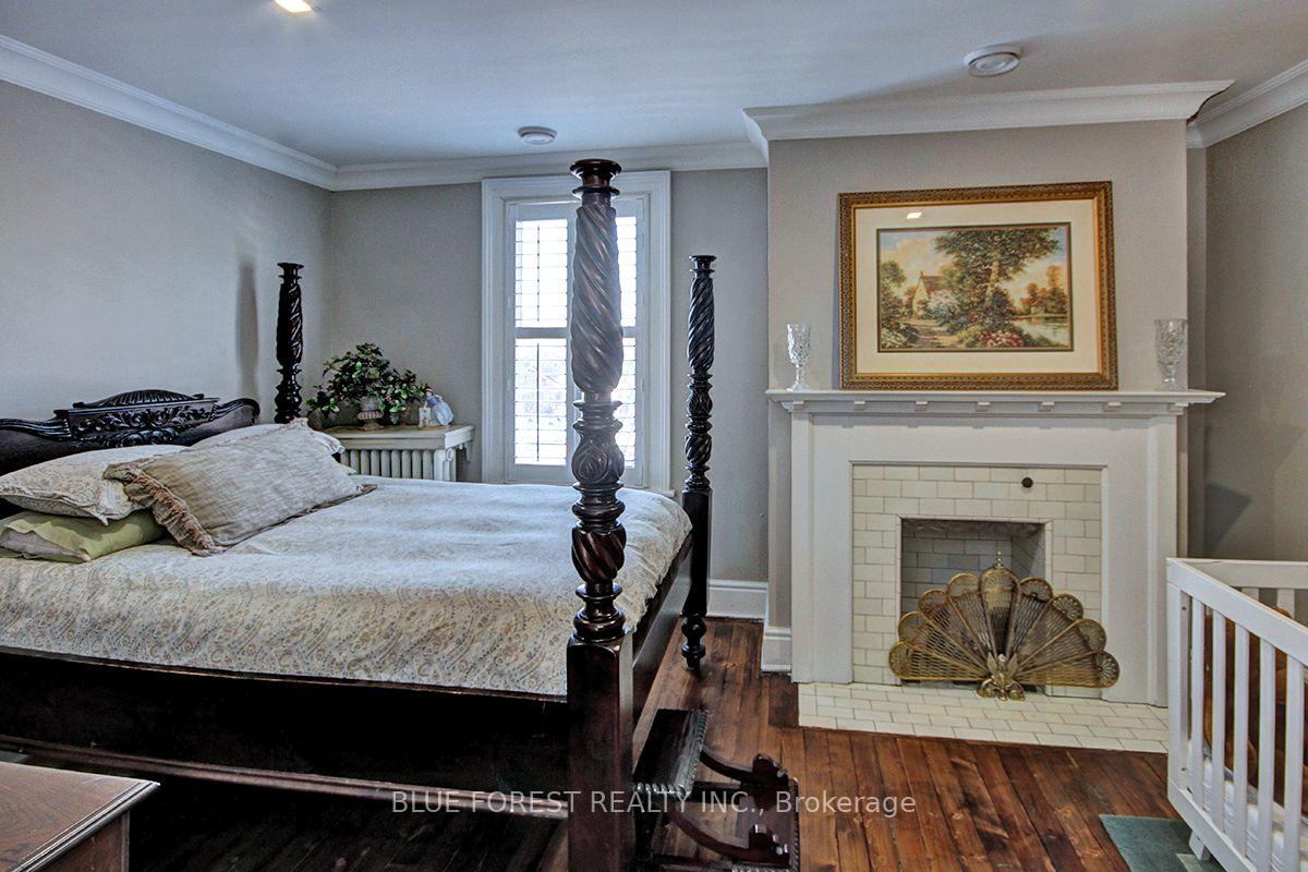 Photo 69 of 274 Huron Street, London, East B — HOMEH