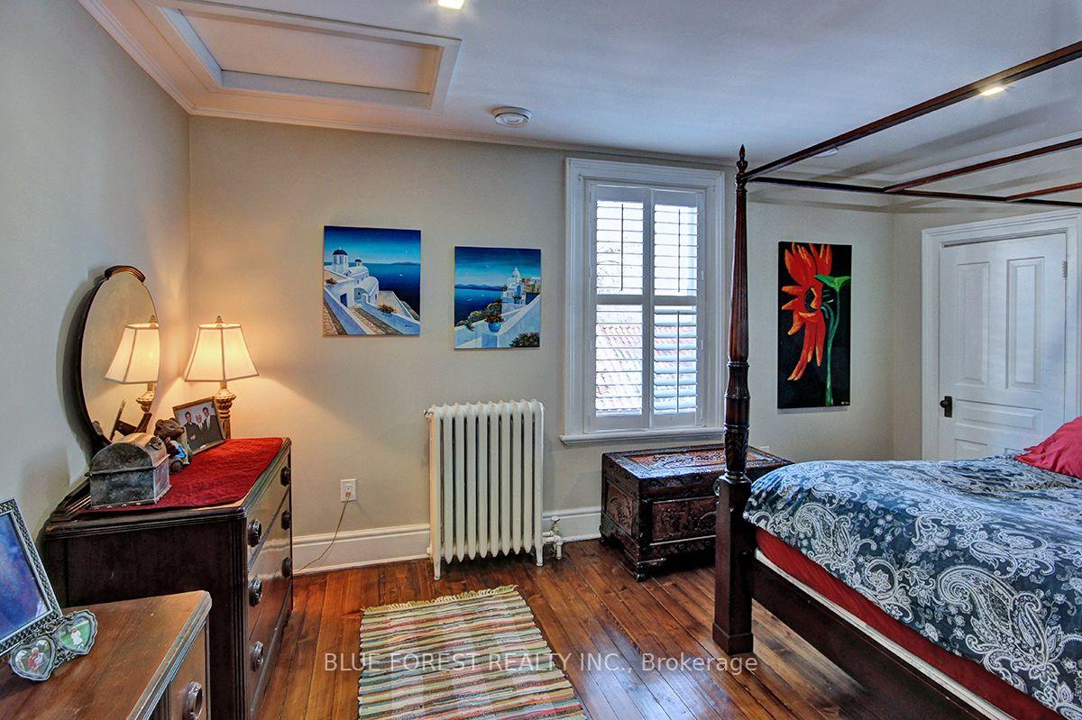 Photo 70 of 274 Huron Street, London, East B — HOMEH