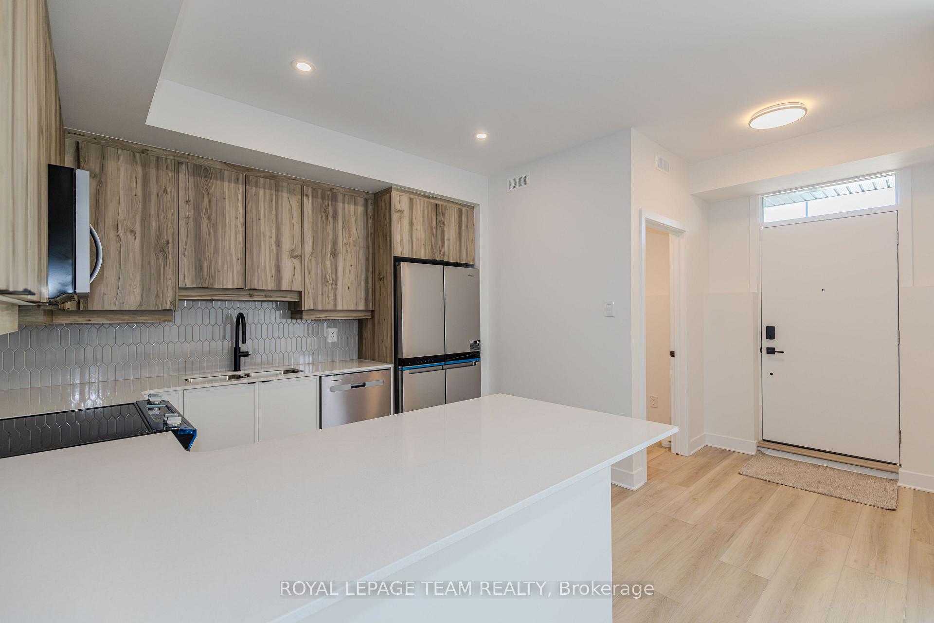 Photo 6 of 4787A Bank Street, Ottawa, Leitrim — HOMEH