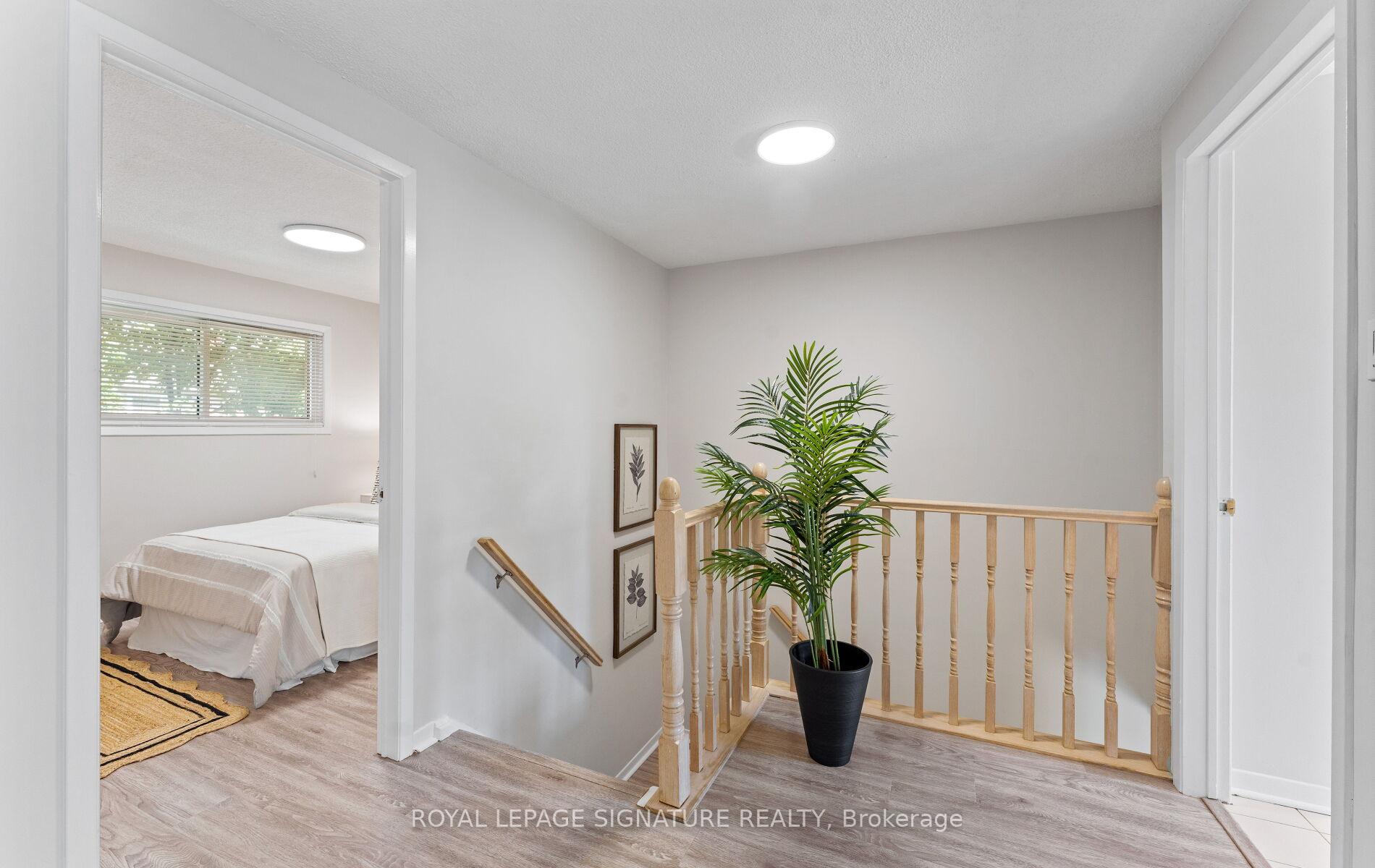 Photo 16 of 48 Steven Court, Brampton, Heart Lake West — HOMEH