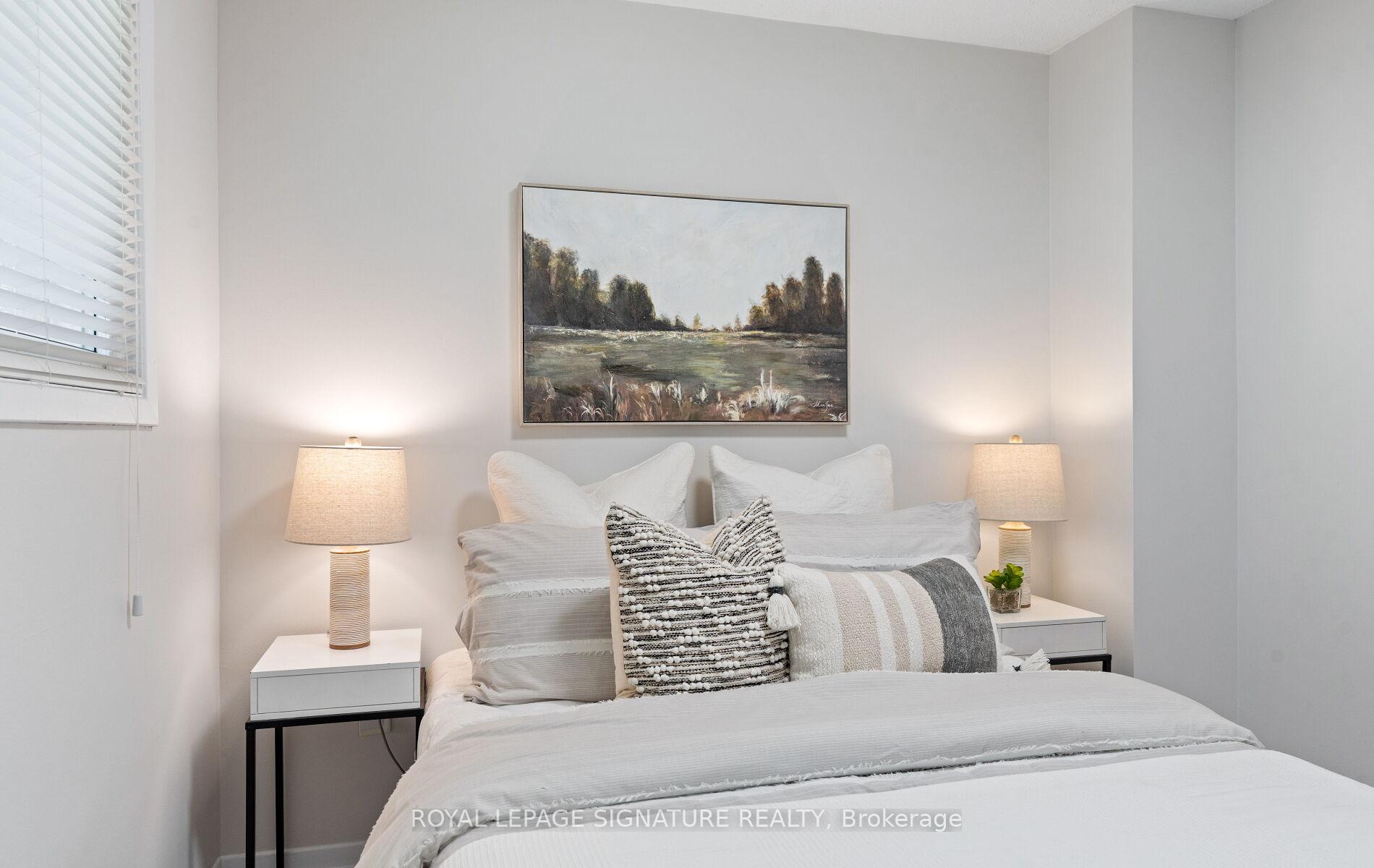 Photo 18 of 48 Steven Court, Brampton, Heart Lake West — HOMEH