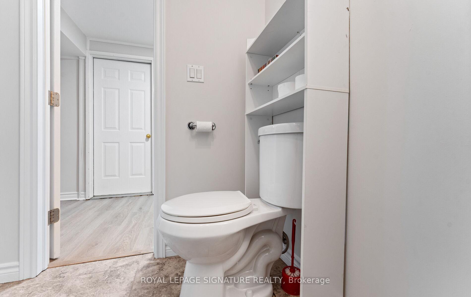 Photo 34 of 48 Steven Court, Brampton, Heart Lake West — HOMEH
