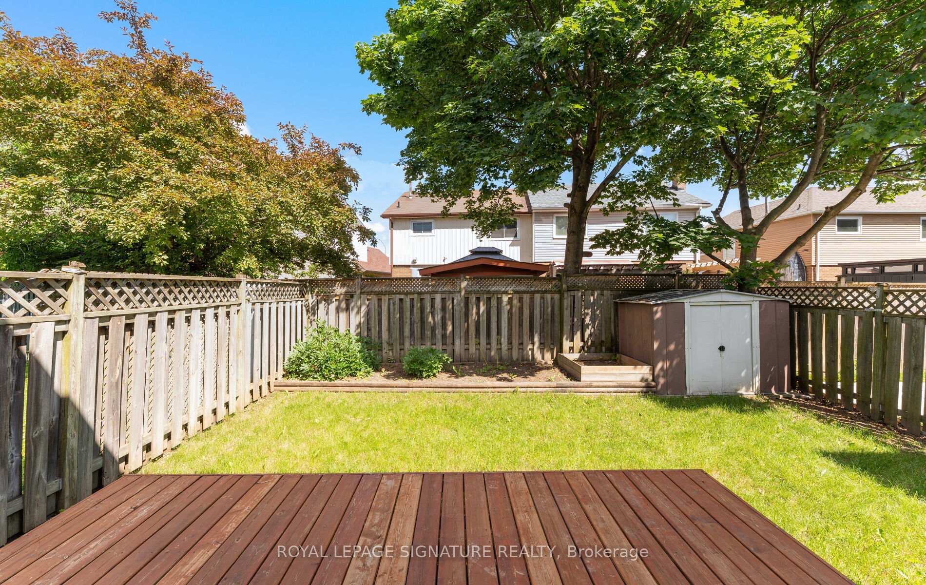 Photo 36 of 48 Steven Court, Brampton, Heart Lake West — HOMEH