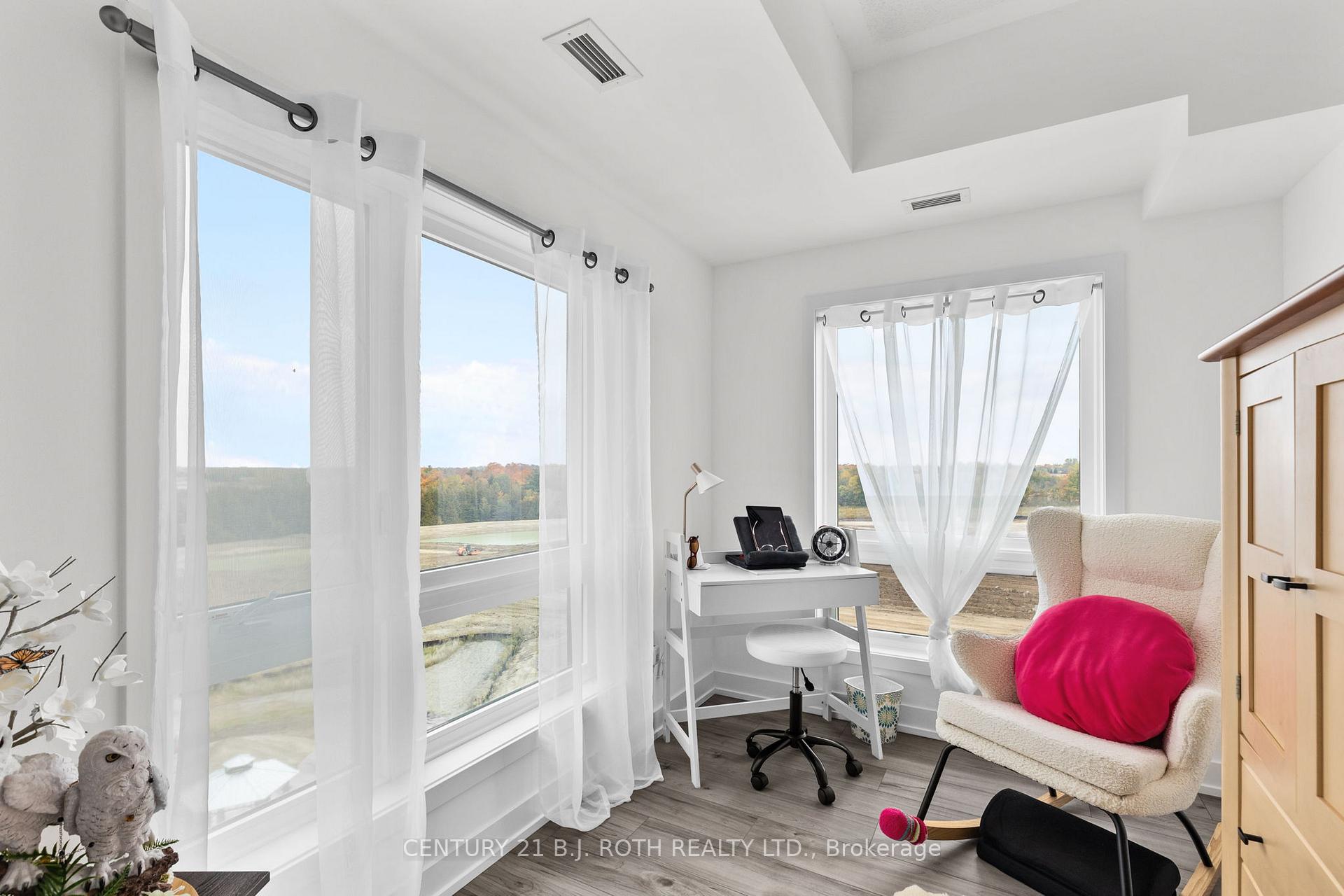 Photo 15 of Unit 611, 10 Culinary Lane, Barrie, Painswick South — HOMEH