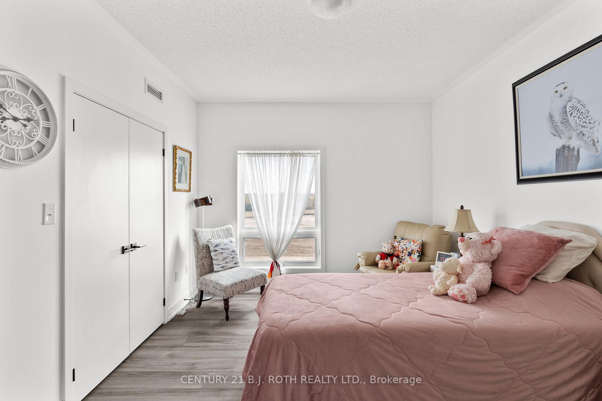 Photo 18 of Unit 611, 10 Culinary Lane, Barrie, Painswick South — HOMEH