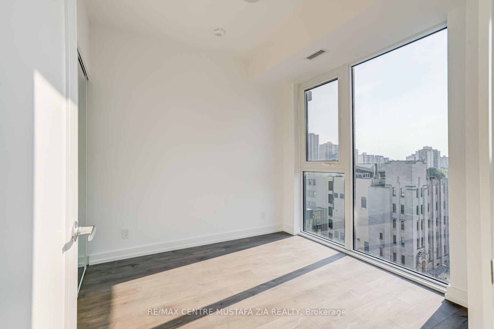 Photo 16 of Unit 1123, 75 James Street S, Hamilton, Corktown — HOMEH