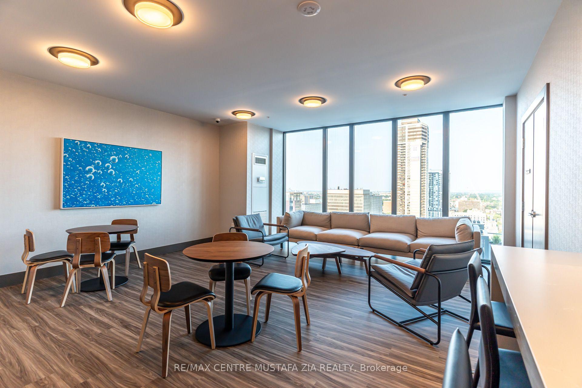 Photo 44 of Unit 1123, 75 James Street S, Hamilton, Corktown — HOMEH