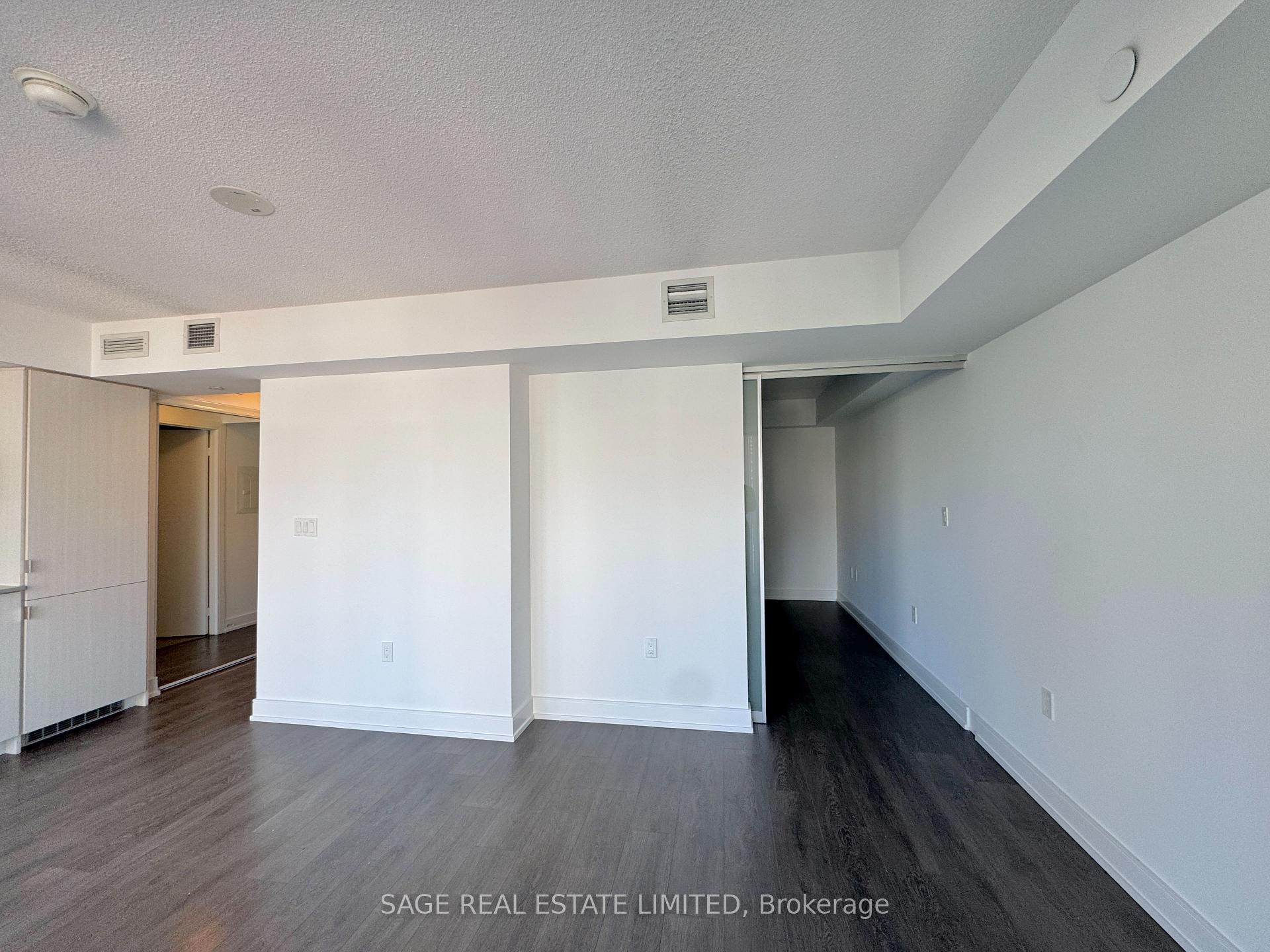 Photo 5 of Unit 701, 89 McGill Street, Toronto, Church-Yonge Corridor — HOMEH