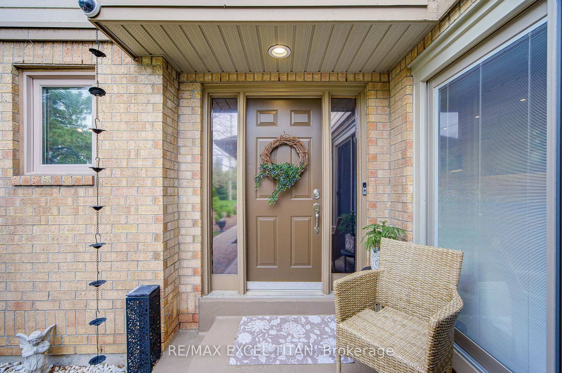 Photo 5 of Unit 25, 1725 The Chase, Mississauga, Central Erin Mills — HOMEH