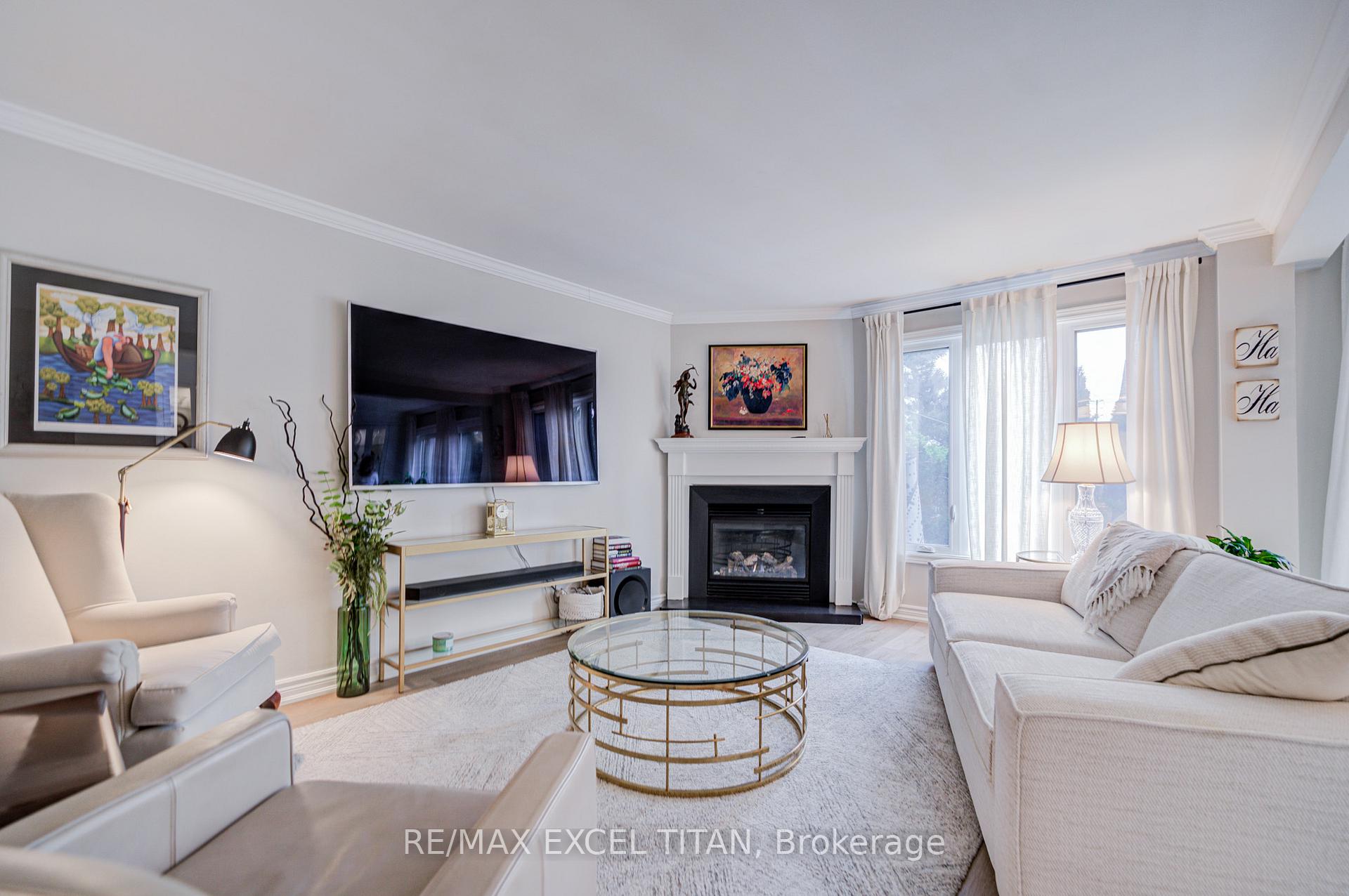 Photo 11 of Unit 25, 1725 The Chase, Mississauga, Central Erin Mills — HOMEH