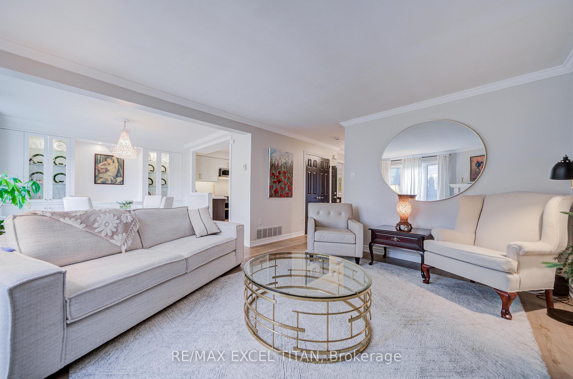 Photo 13 of Unit 25, 1725 The Chase, Mississauga, Central Erin Mills — HOMEH