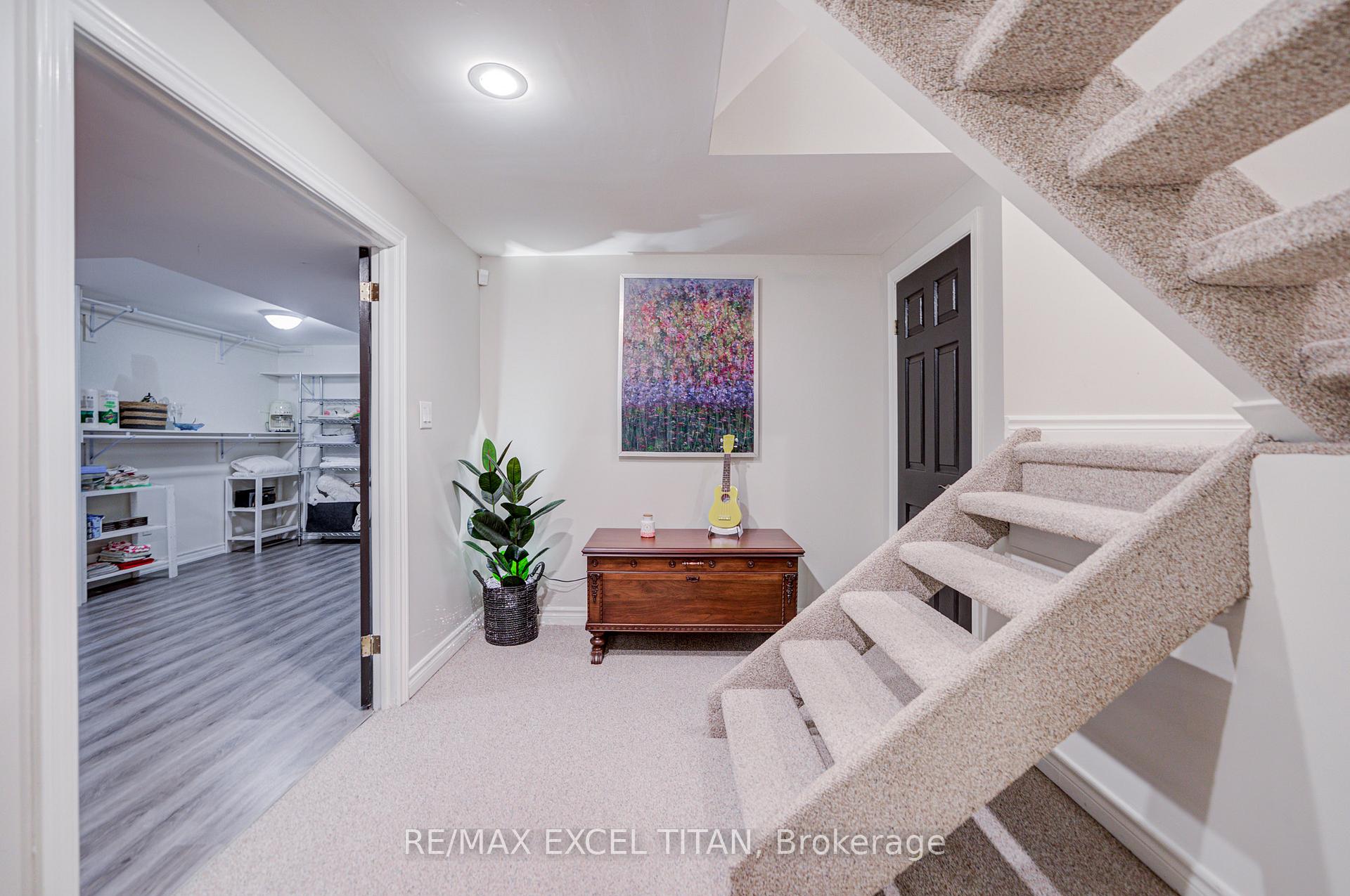Photo 42 of Unit 25, 1725 The Chase, Mississauga, Central Erin Mills — HOMEH