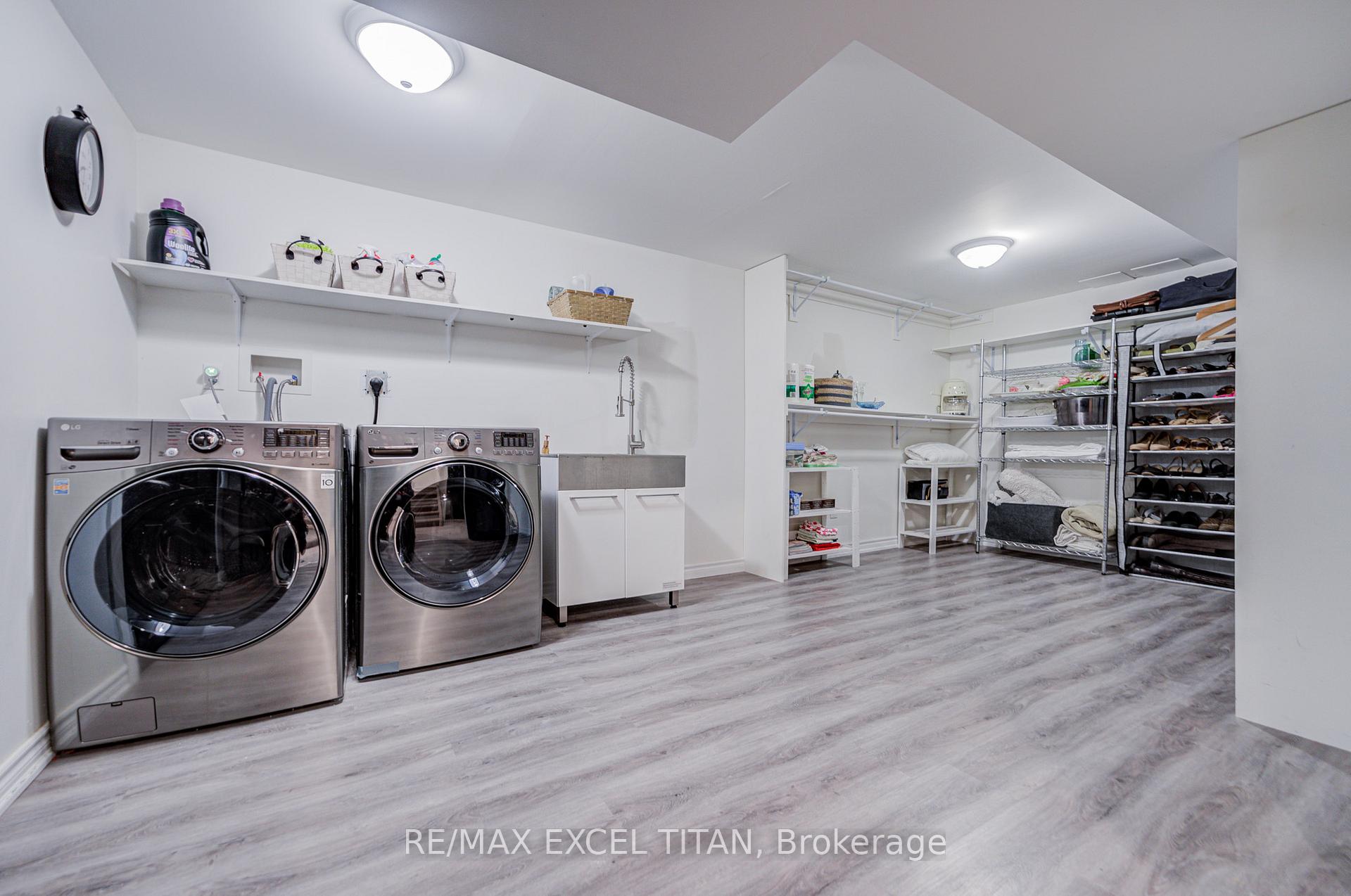 Photo 43 of Unit 25, 1725 The Chase, Mississauga, Central Erin Mills — HOMEH