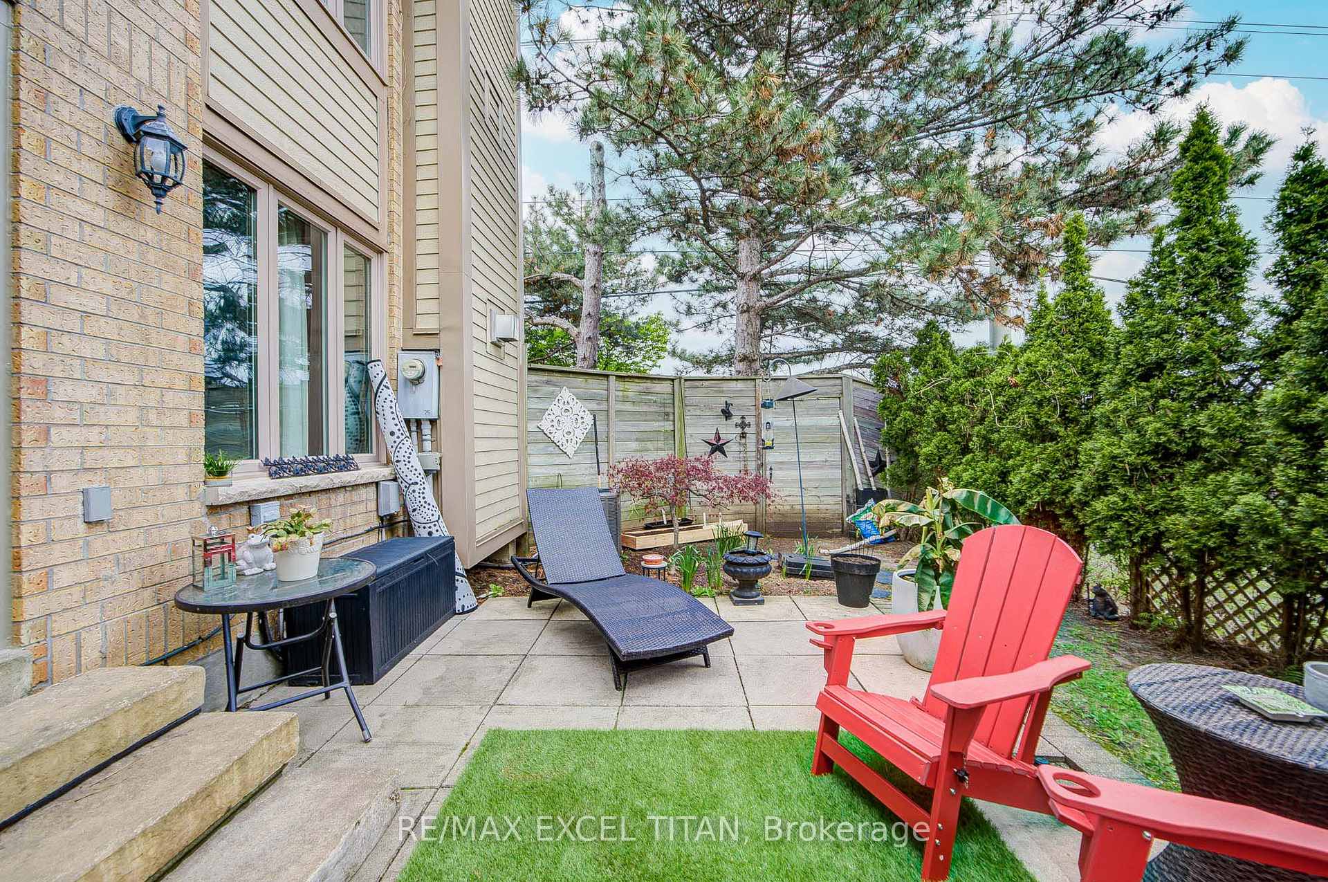 Photo 45 of Unit 25, 1725 The Chase, Mississauga, Central Erin Mills — HOMEH