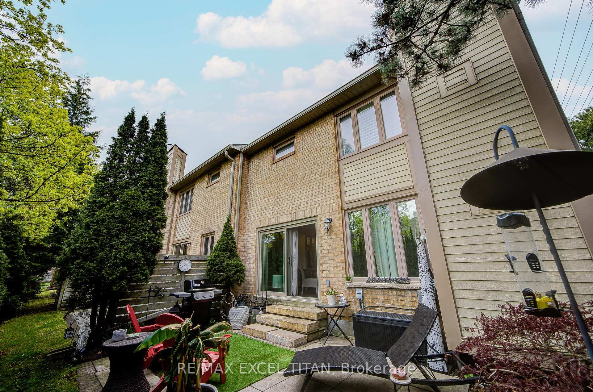 Photo 48 of Unit 25, 1725 The Chase, Mississauga, Central Erin Mills — HOMEH