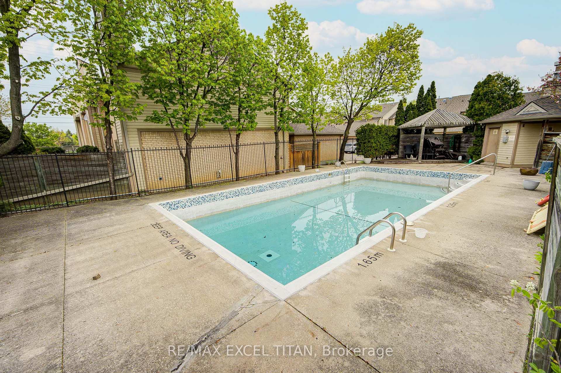 Photo 49 of Unit 25, 1725 The Chase, Mississauga, Central Erin Mills — HOMEH