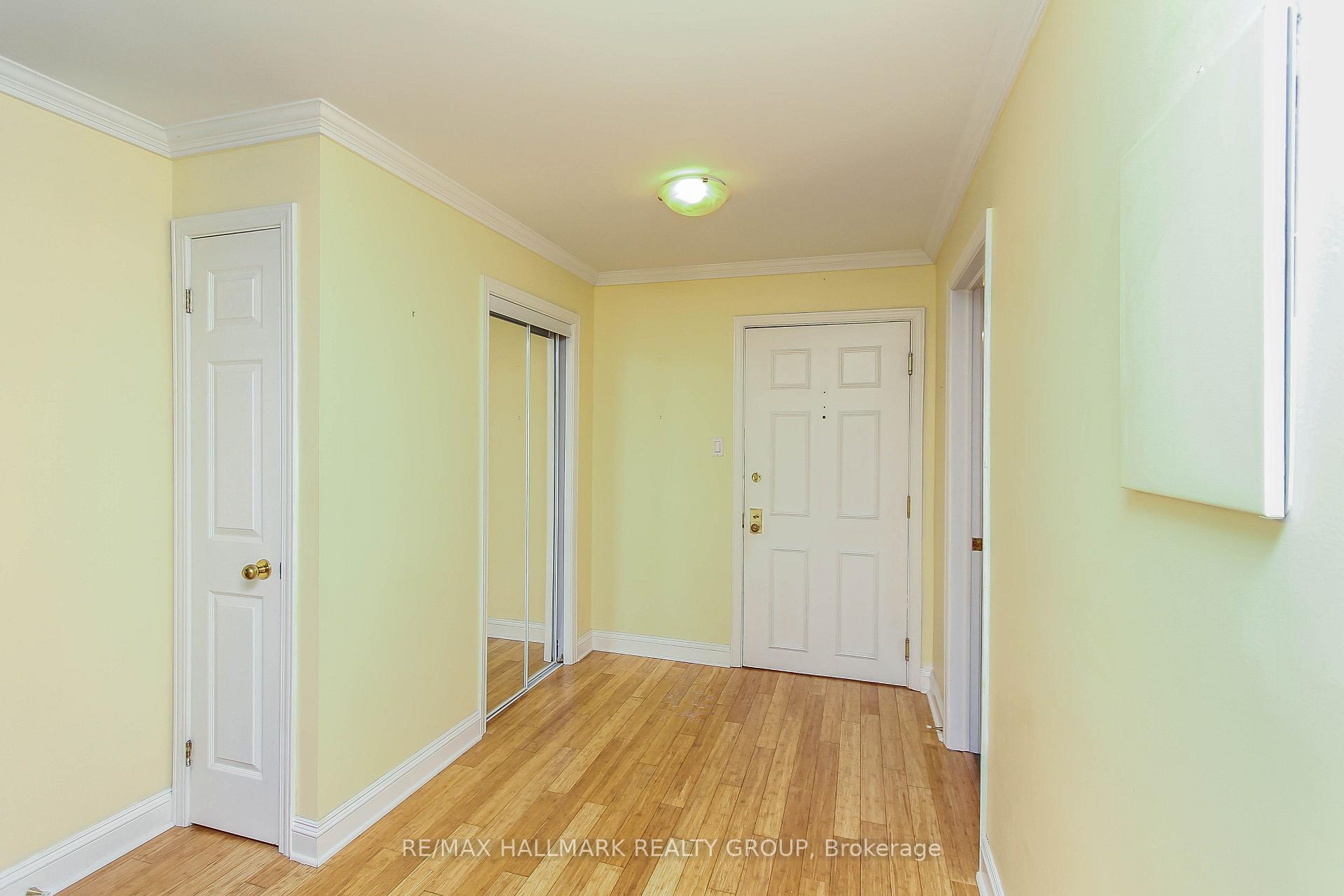 Photo 4 of Unit 201, 222 Bruyere Street, Ottawa, Lower Town/Byward Market — HOMEH