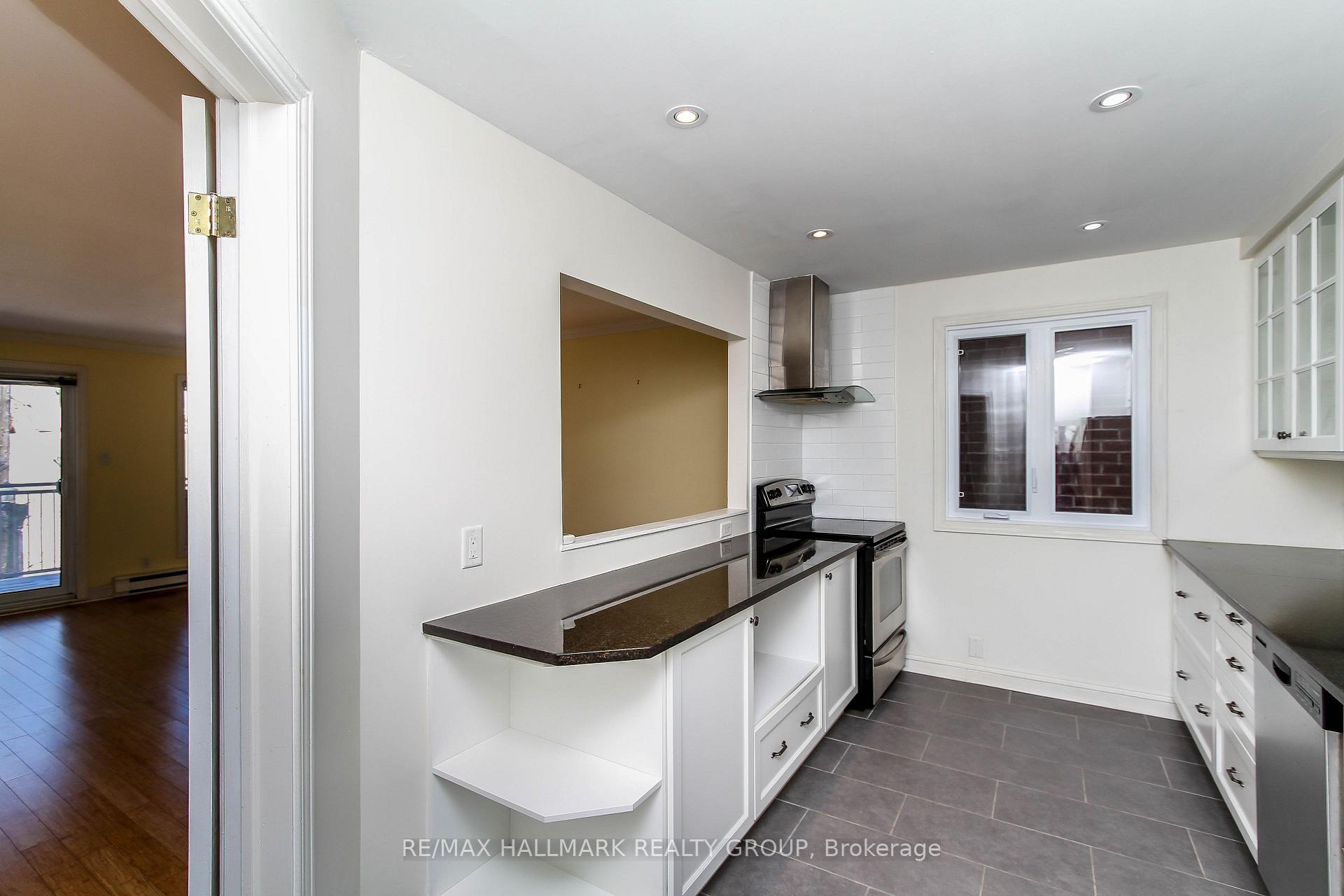 Photo 14 of Unit 201, 222 Bruyere Street, Ottawa, Lower Town/Byward Market — HOMEH