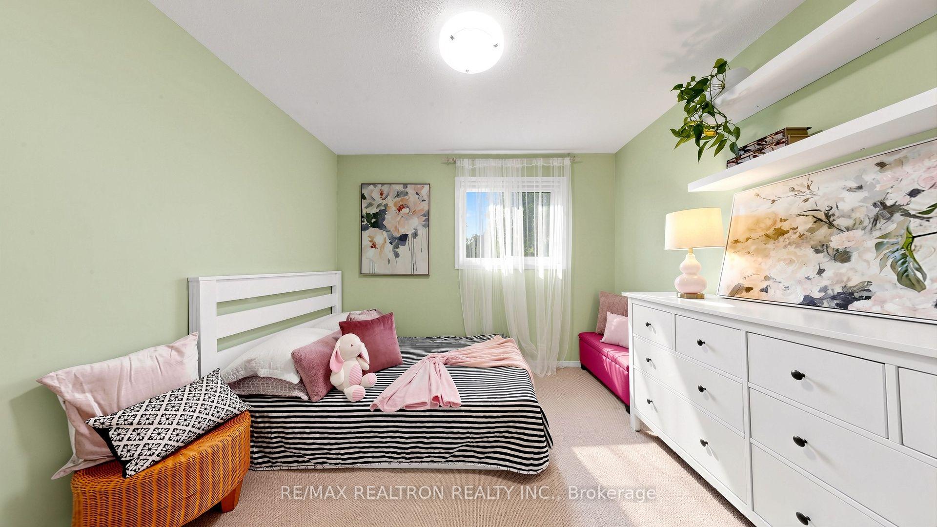 Photo 23 of 146 Cottonwood Court, Markham, Bayview Fairway-Bayview Country Club Estates — HOMEH