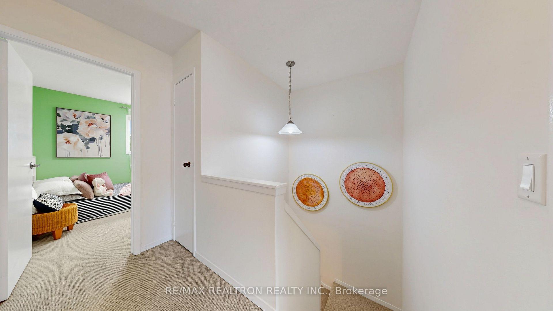 Photo 24 of 146 Cottonwood Court, Markham, Bayview Fairway-Bayview Country Club Estates — HOMEH