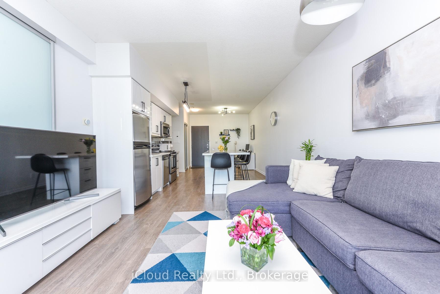 Photo 8 of Unit 1303, 103 The Queensway, Toronto, High Park-Swansea — HOMEH