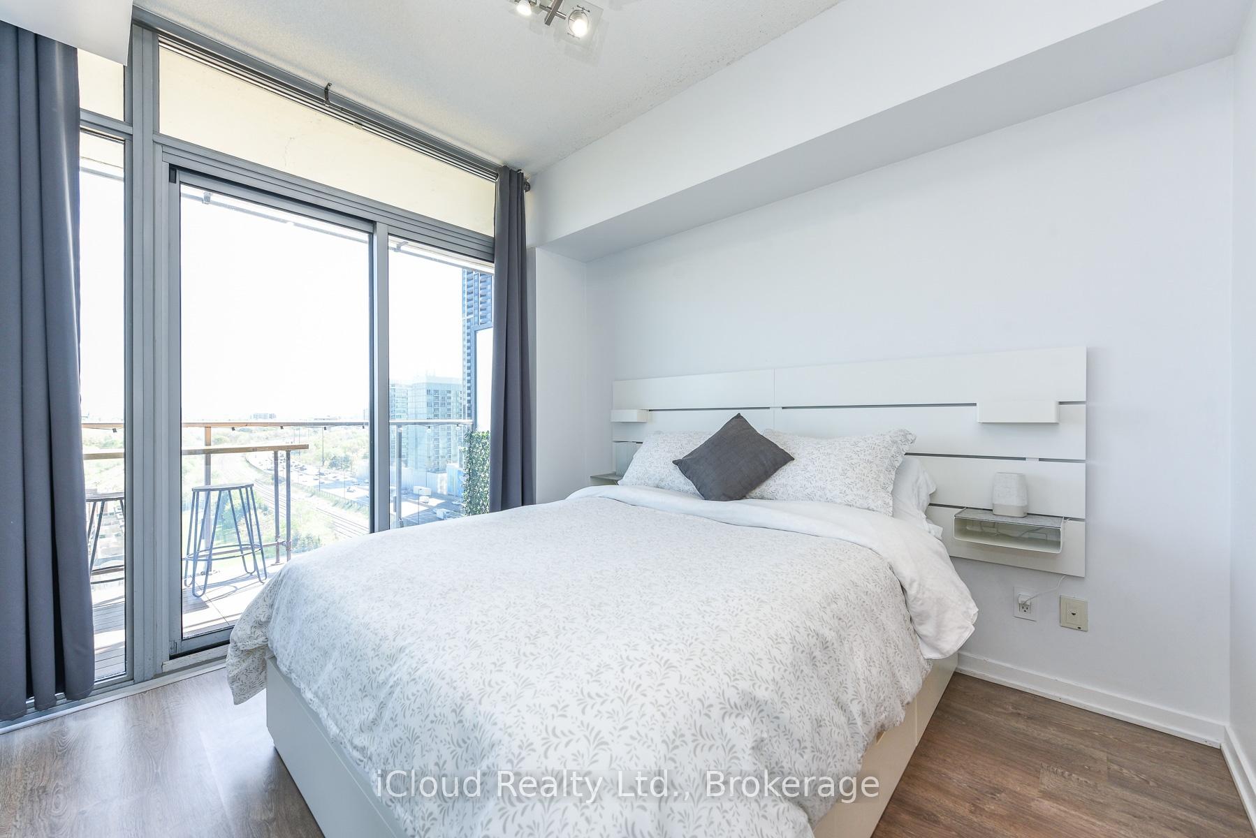 Photo 17 of Unit 1303, 103 The Queensway, Toronto, High Park-Swansea — HOMEH