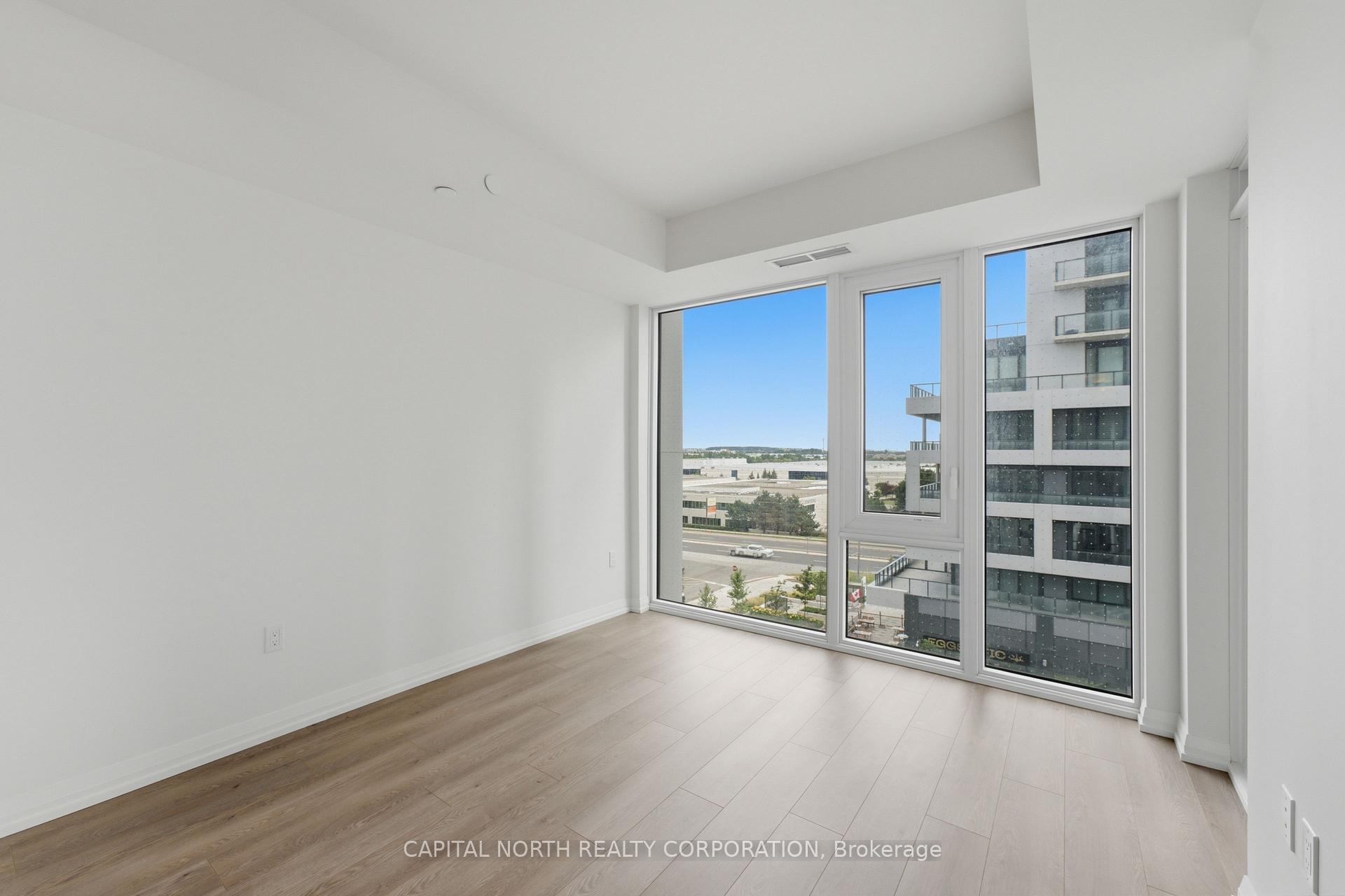 Photo 14 of Unit 501, 27 Korda Gate, Vaughan, Vellore Village — HOMEH