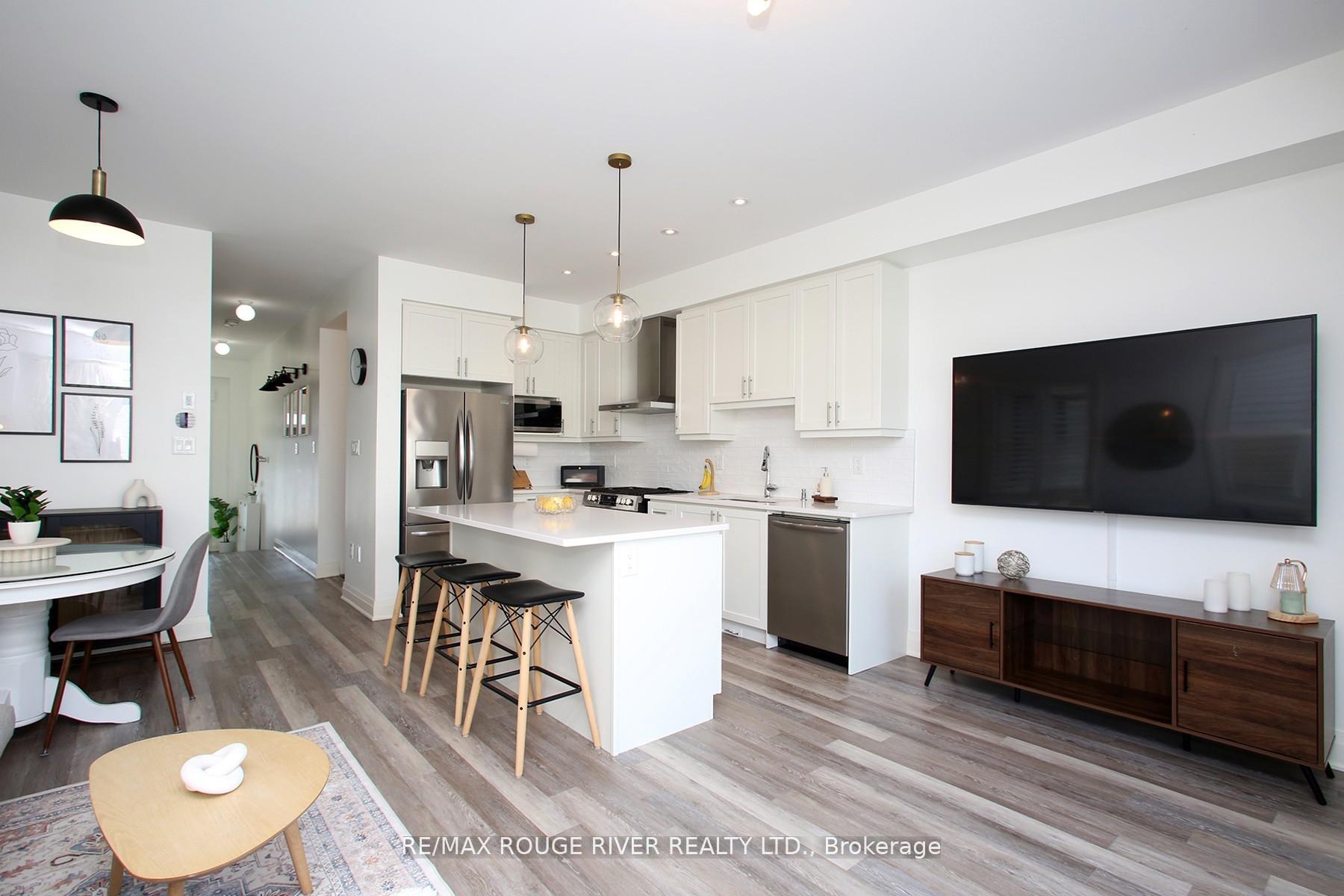 Photo 10 of 55 Crows Nest Lane, Clarington, Bowmanville — HOMEH