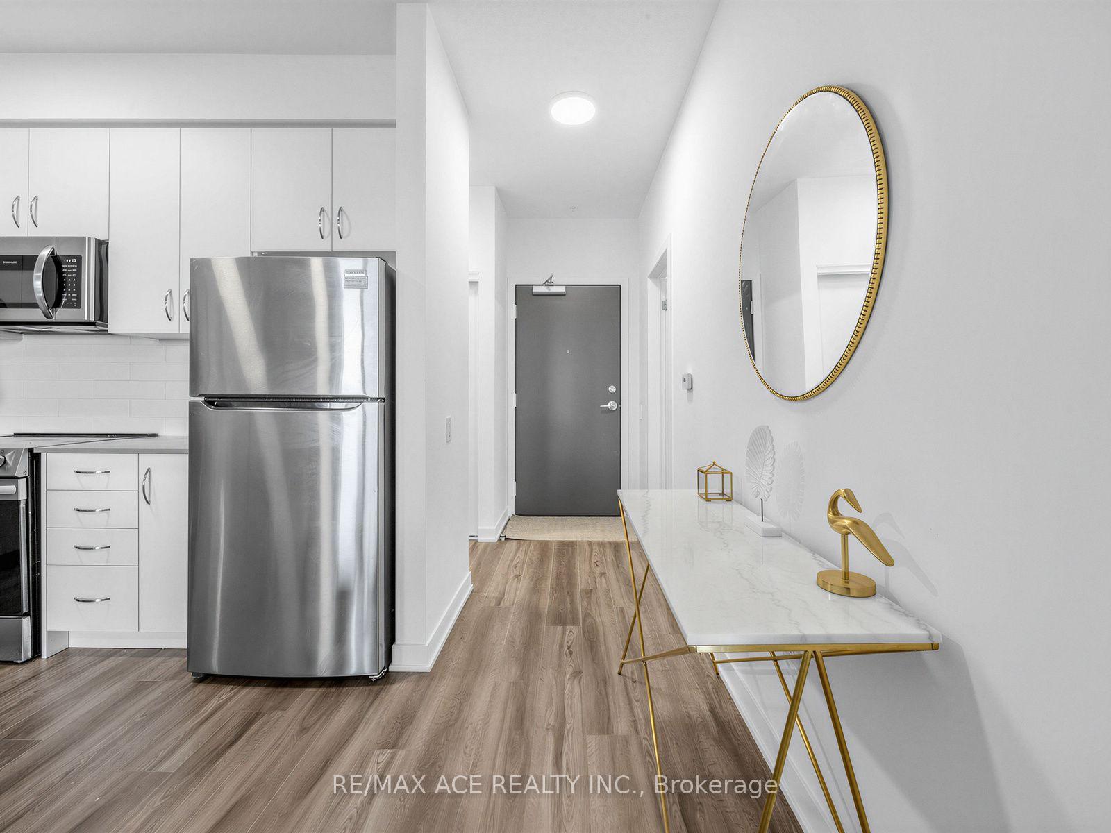 Photo 5 of Unit 418, 385 Arctic Red Drive N, Oshawa, Windfields — HOMEH