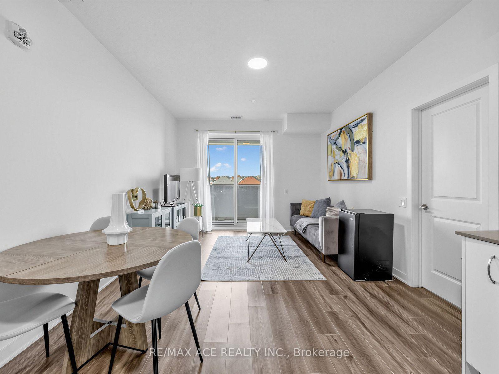 Photo 6 of Unit 418, 385 Arctic Red Drive N, Oshawa, Windfields — HOMEH
