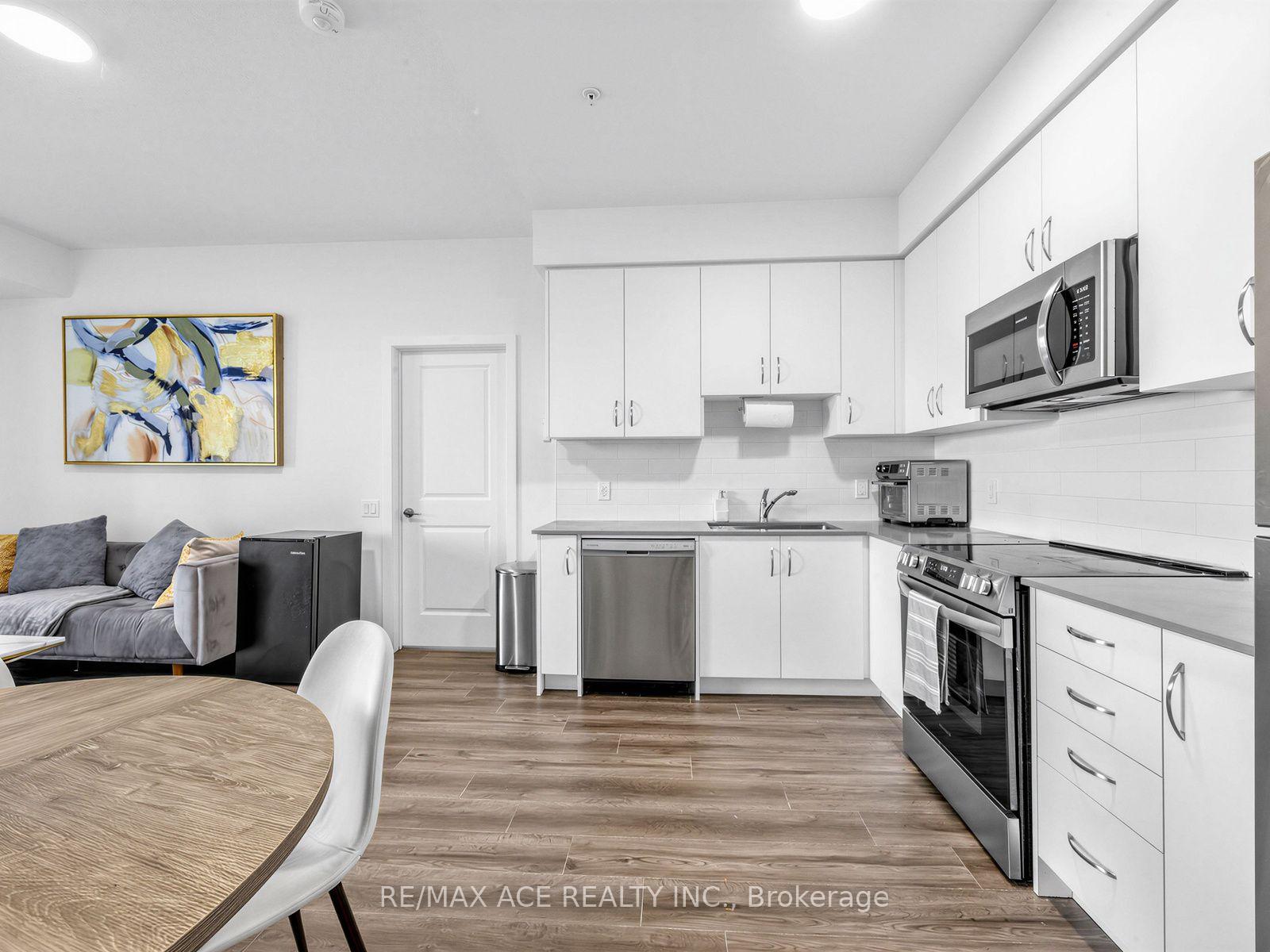 Photo 12 of Unit 418, 385 Arctic Red Drive N, Oshawa, Windfields — HOMEH