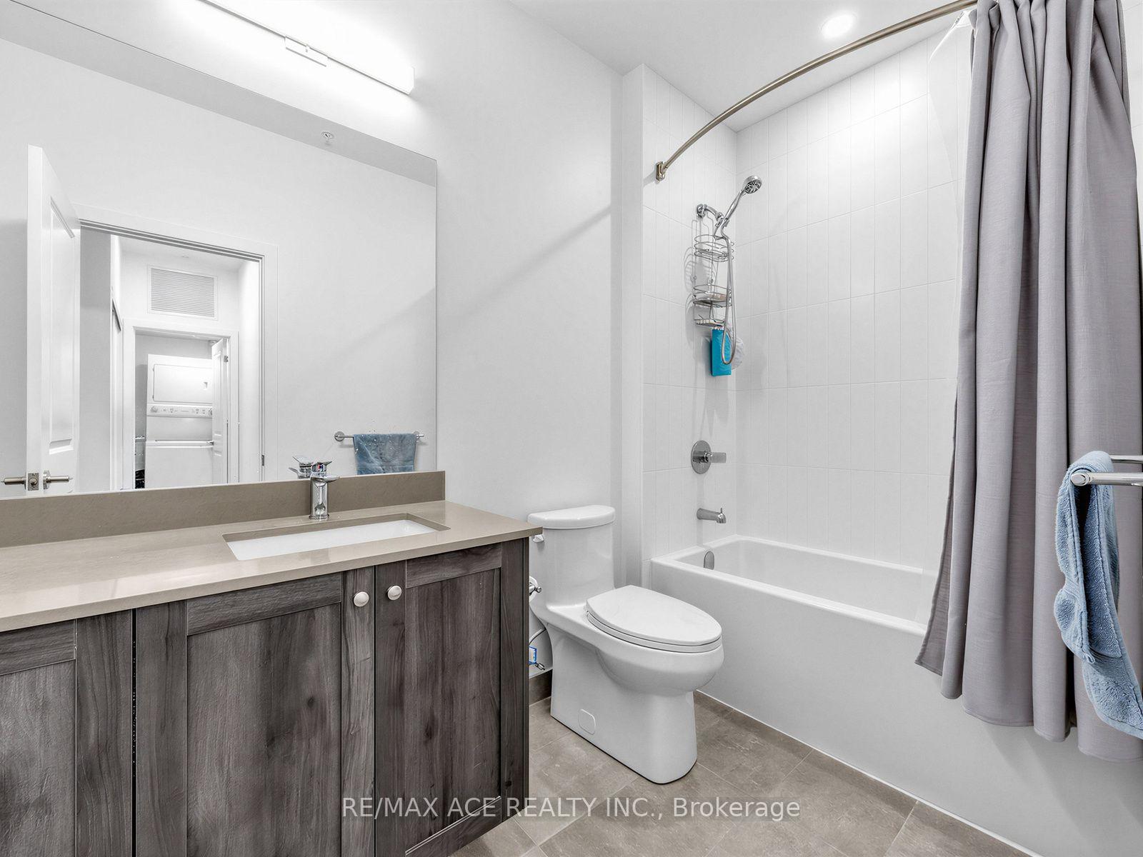 Photo 28 of Unit 418, 385 Arctic Red Drive N, Oshawa, Windfields — HOMEH