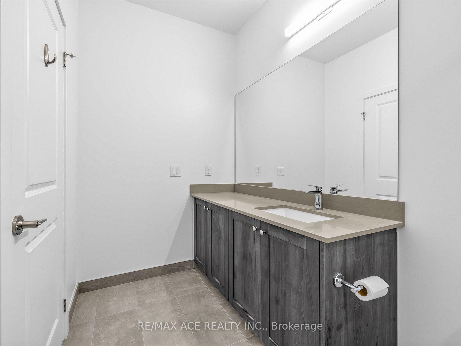 Photo 29 of Unit 418, 385 Arctic Red Drive N, Oshawa, Windfields — HOMEH