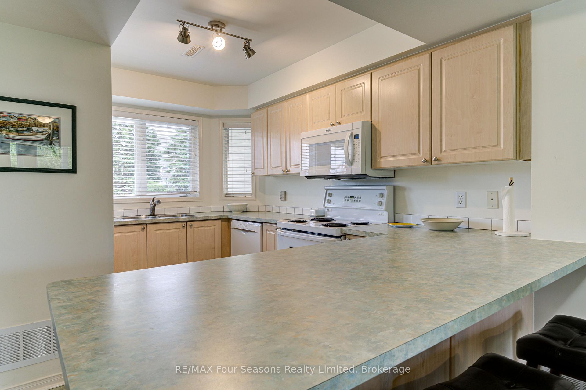 Photo 8 of Unit 17, 17 Cranberry Quay, Collingwood — HOMEH