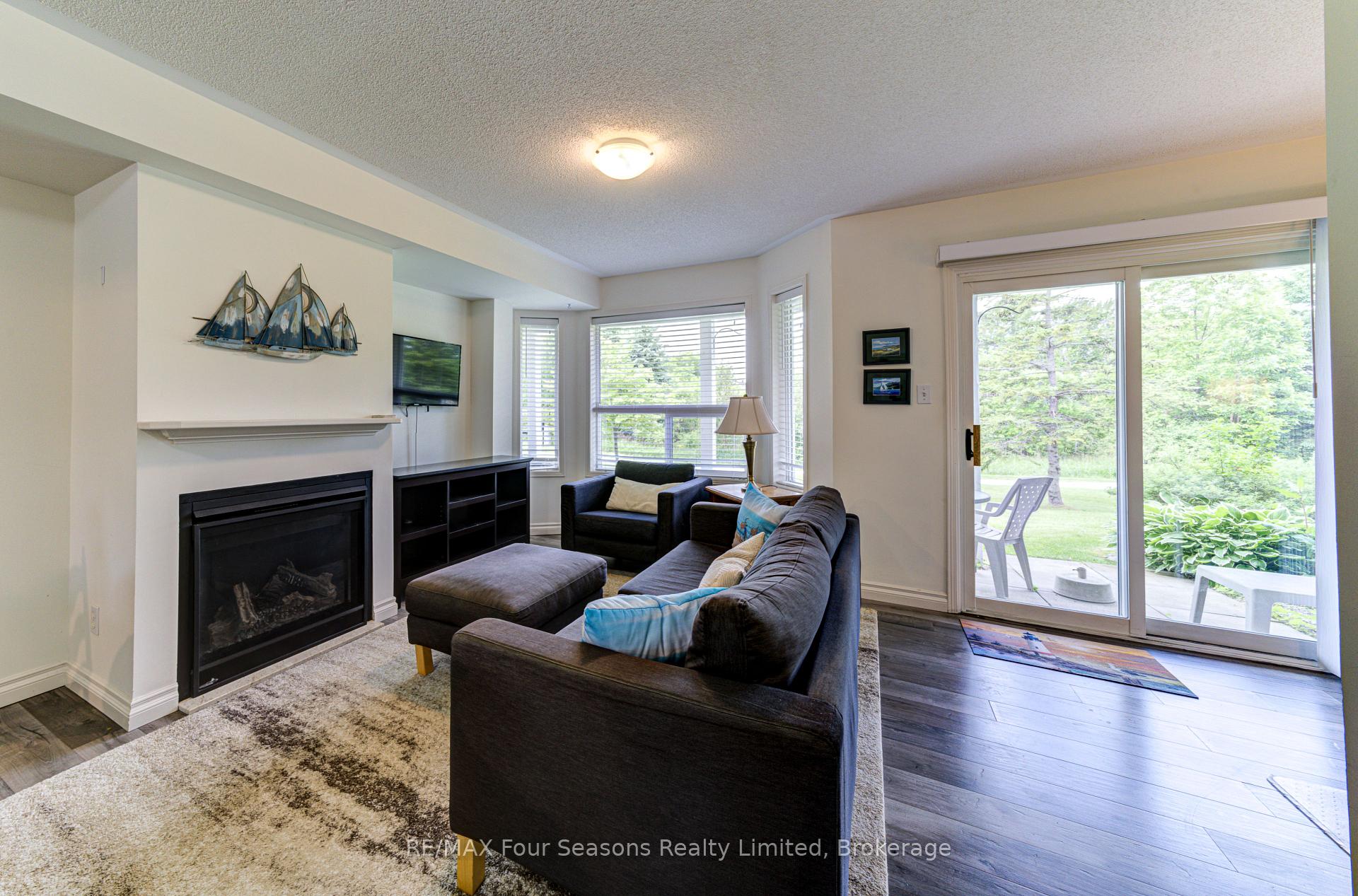 Photo 16 of Unit 17, 17 Cranberry Quay, Collingwood — HOMEH
