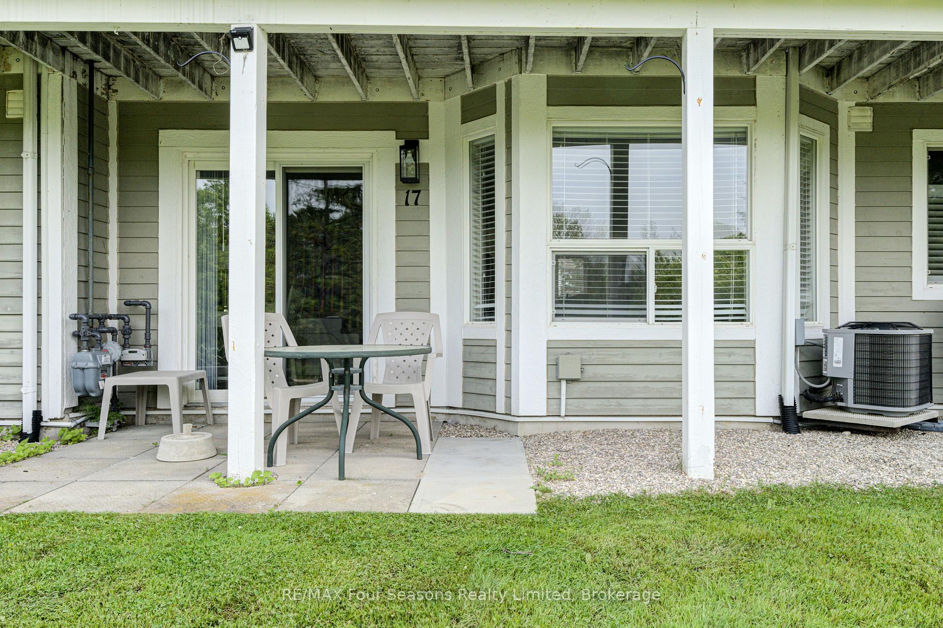 Photo 39 of Unit 17, 17 Cranberry Quay, Collingwood — HOMEH