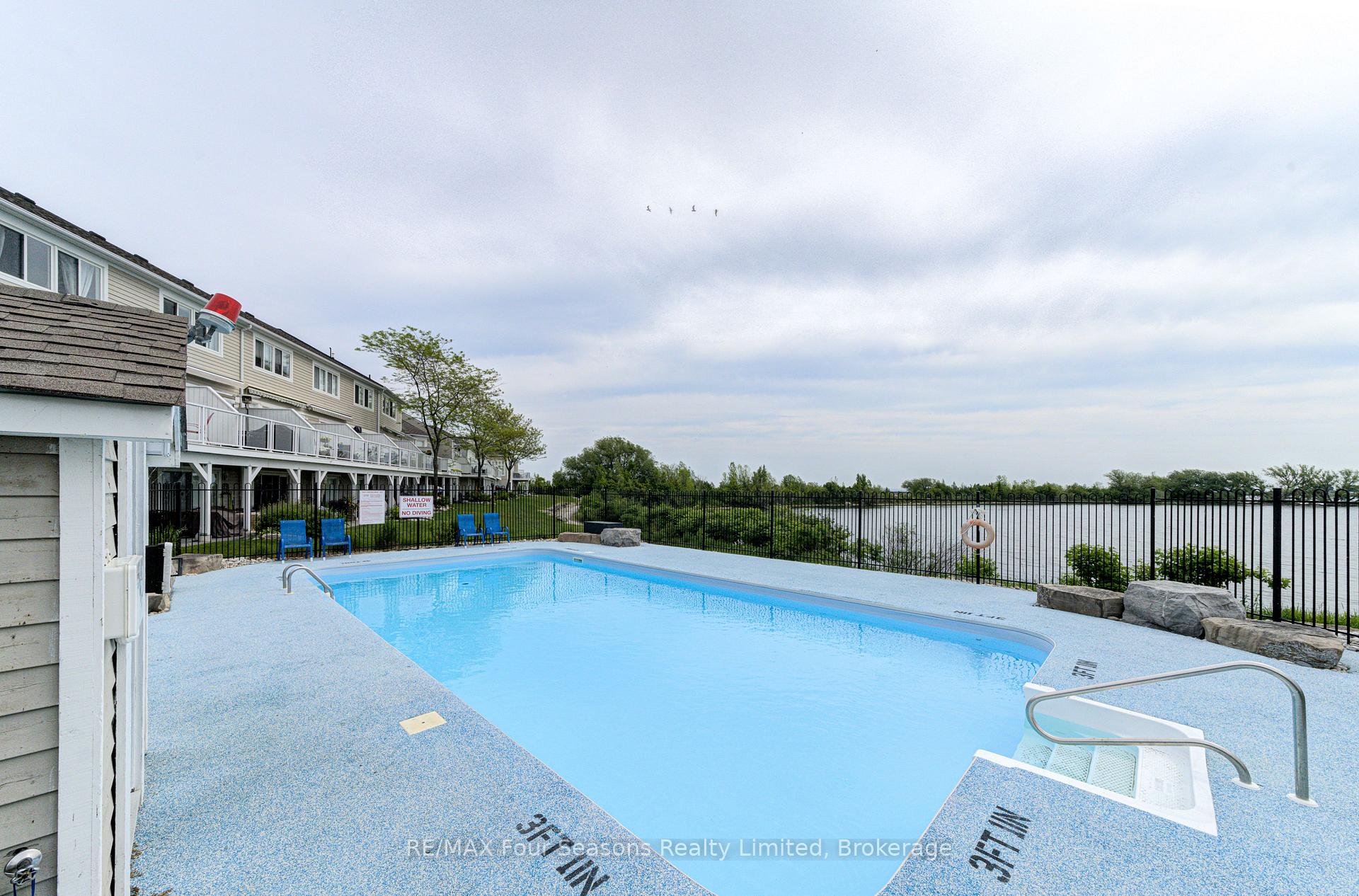 Photo 44 of Unit 17, 17 Cranberry Quay, Collingwood — HOMEH